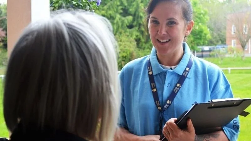 11 essential tips for door to door fundraisers (from first knock to ...