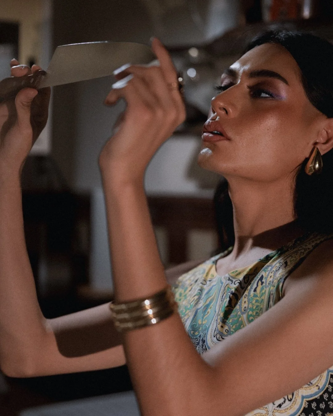 Domestic bliss, if you squint. @itsbalanca in the quiet hour where reflection turns to ritual &mdash; a knife, a cigarette and breakfast for one.

Model: Balanca @itsbalanca
Agency: New Icon Models @newiconmodels
Makeup artist: Mariela Barradas
@mari