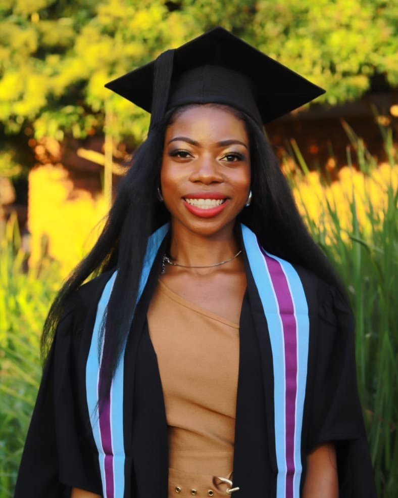 When passion meets determination, there's no barrier too big to break. Anna's remarkable progress in her law studies is proof of that. 🌠 Today, we celebrate her graduation from the Higher Certificate program, a remarkable achievement that sets her o