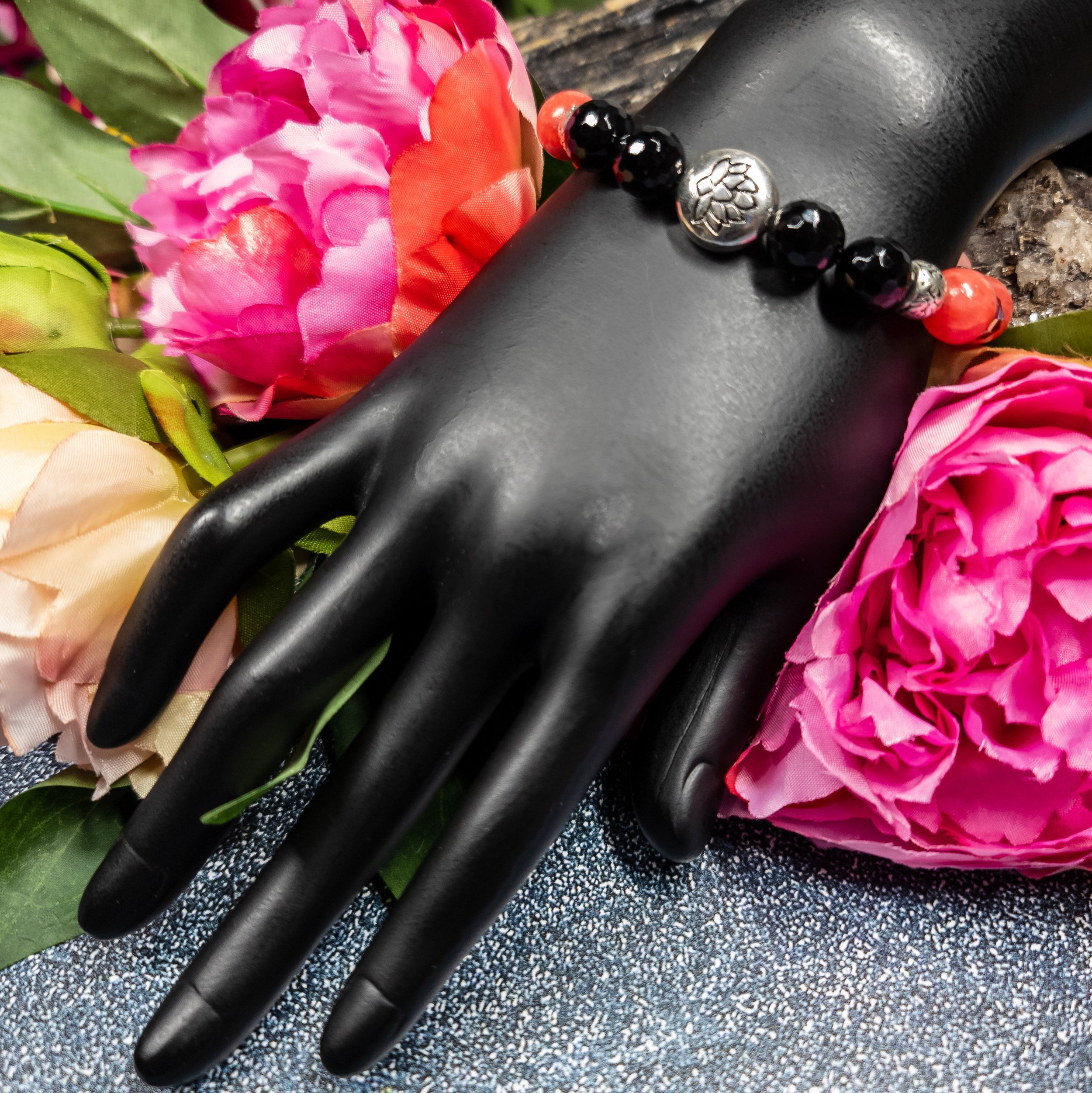 Ulara Moon Pink Quartzite and Black Agate Bracelet by Ulara Moon