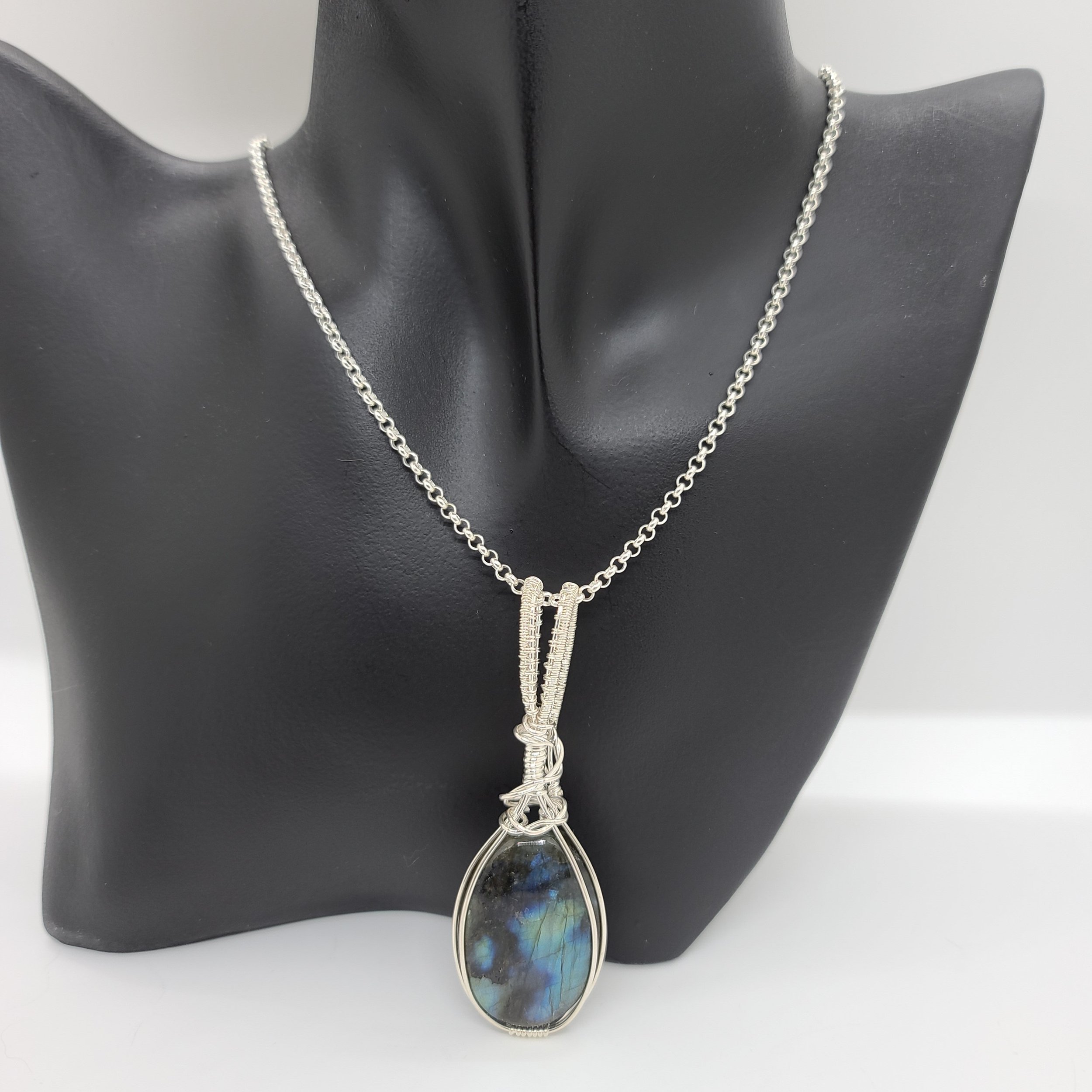 Ulara Moon 2.8mm Sterling Silver Rolo Chain