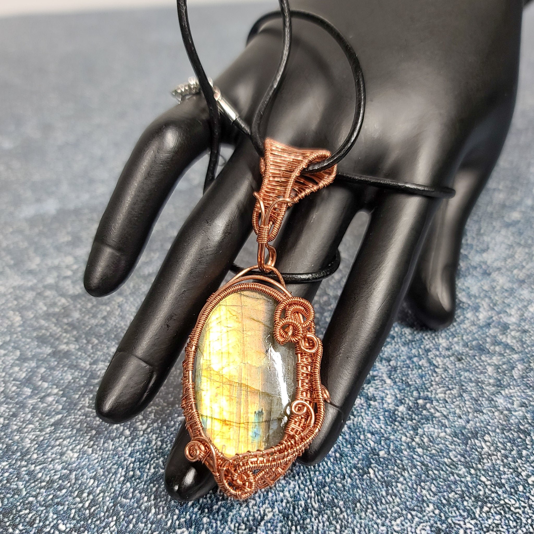 Ulara Moon Labradorite Pendant by Ulara Moon