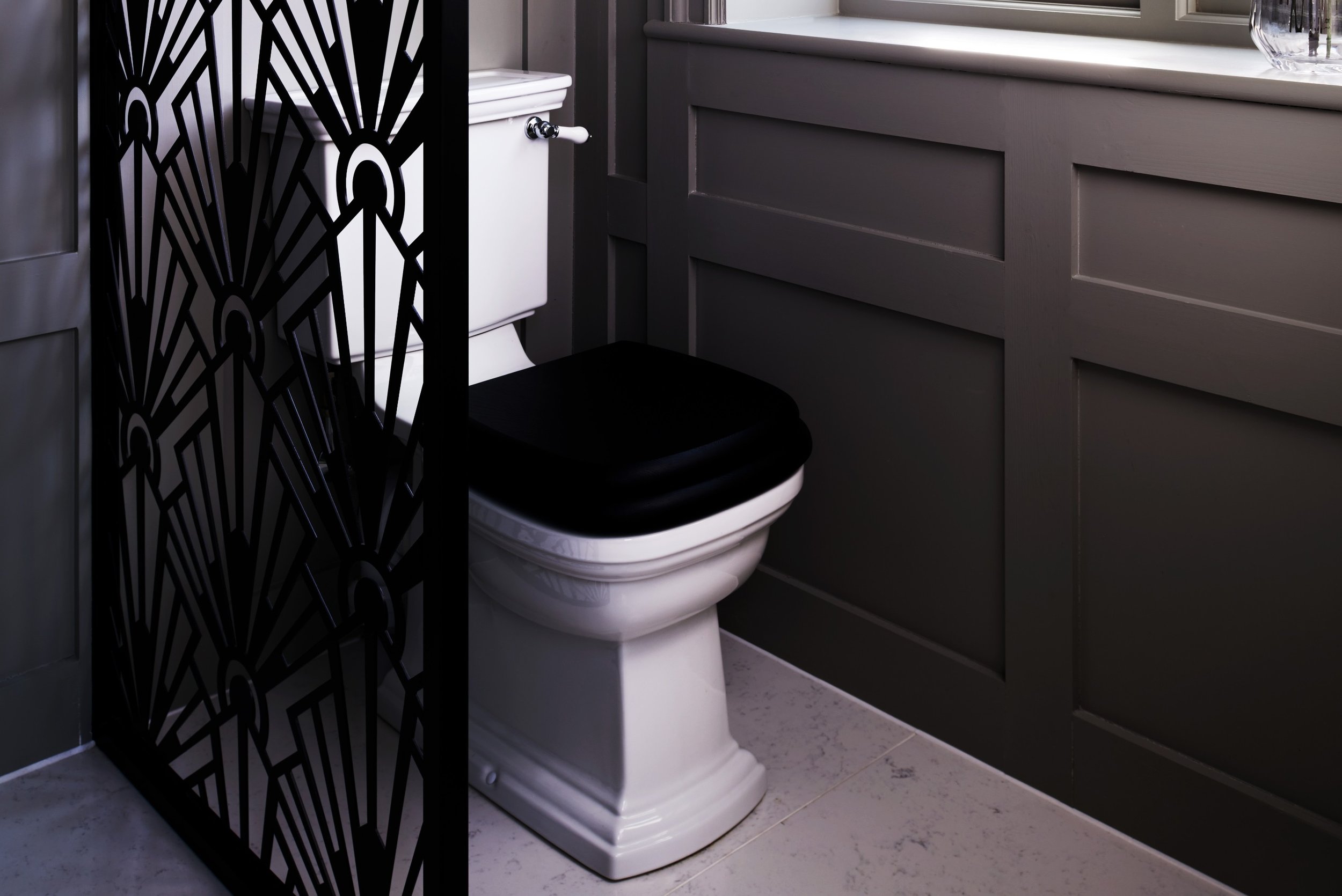 traditional-victorian-wc-with-art-deco-modesty-panel.jpg