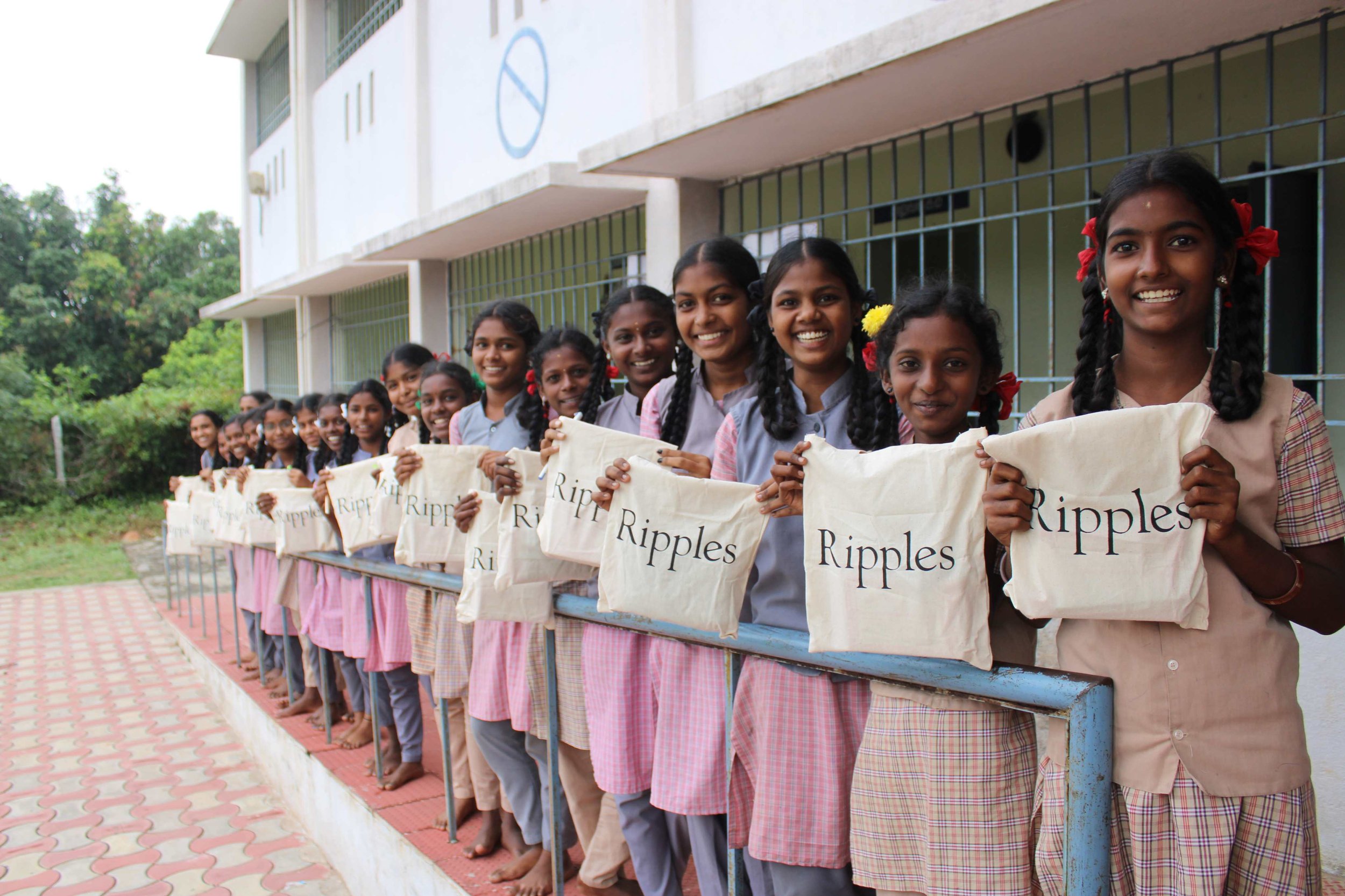 indian-girls-supported-by-ripples-through-the-cycle-charity.jpg