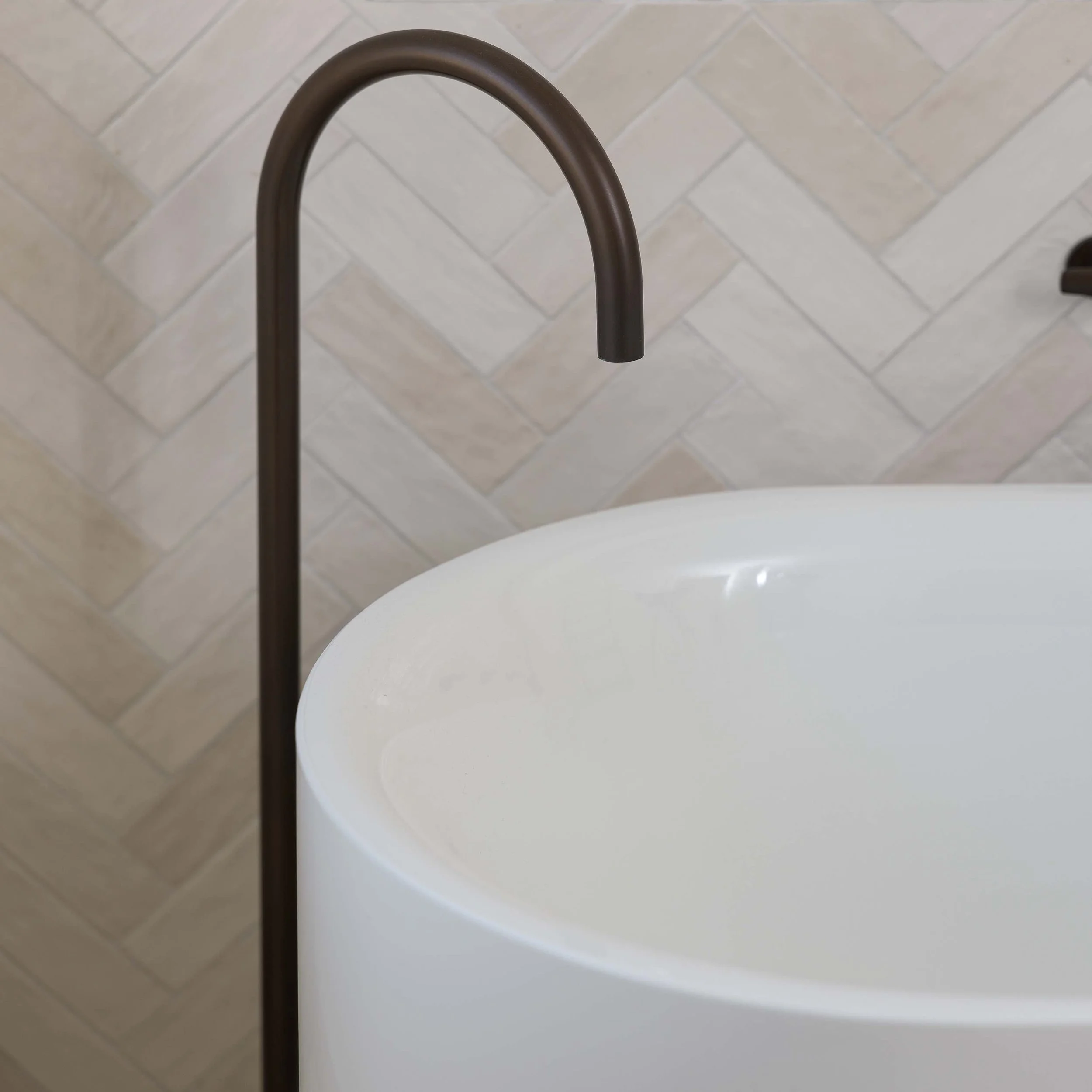 thumbnail image 2 of Mito Freestanding Bath Spout Filler – Burnished Brass / Gold Finish – Modern Free Standing Mixer 2 of 5