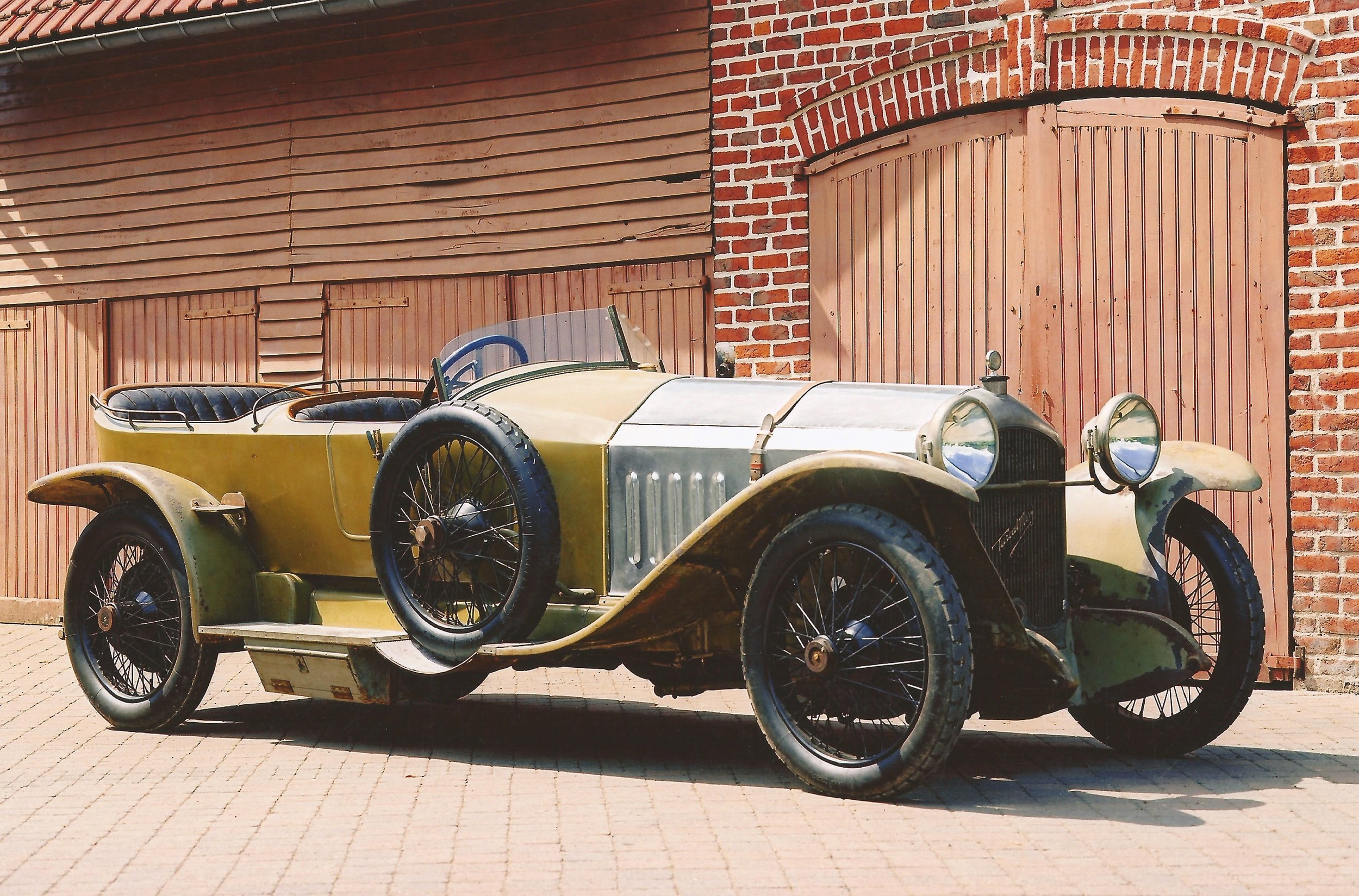 1920s Supercar.jpg
