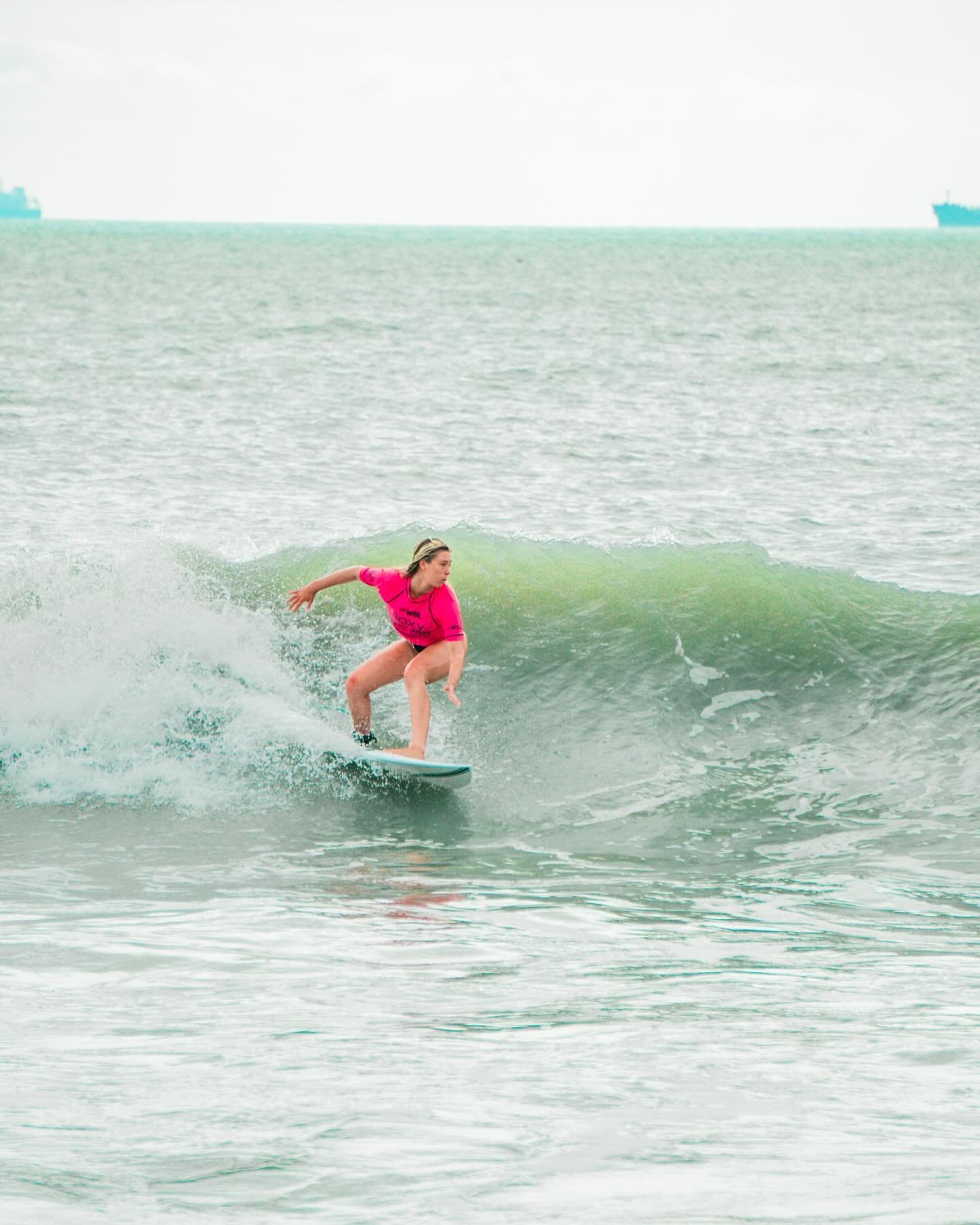 🌞 Beautiful Waves, Beautiful Vibes, Beautiful Weekend 🌞 

@beachnboardsfest 

#Surf #surfphotography #surfcompetition #ronjonsurfshop #beachvolleyball #fyp #hurley #ocean #cocoabeach #surfvibes #surfwear #florida #floridasurf
