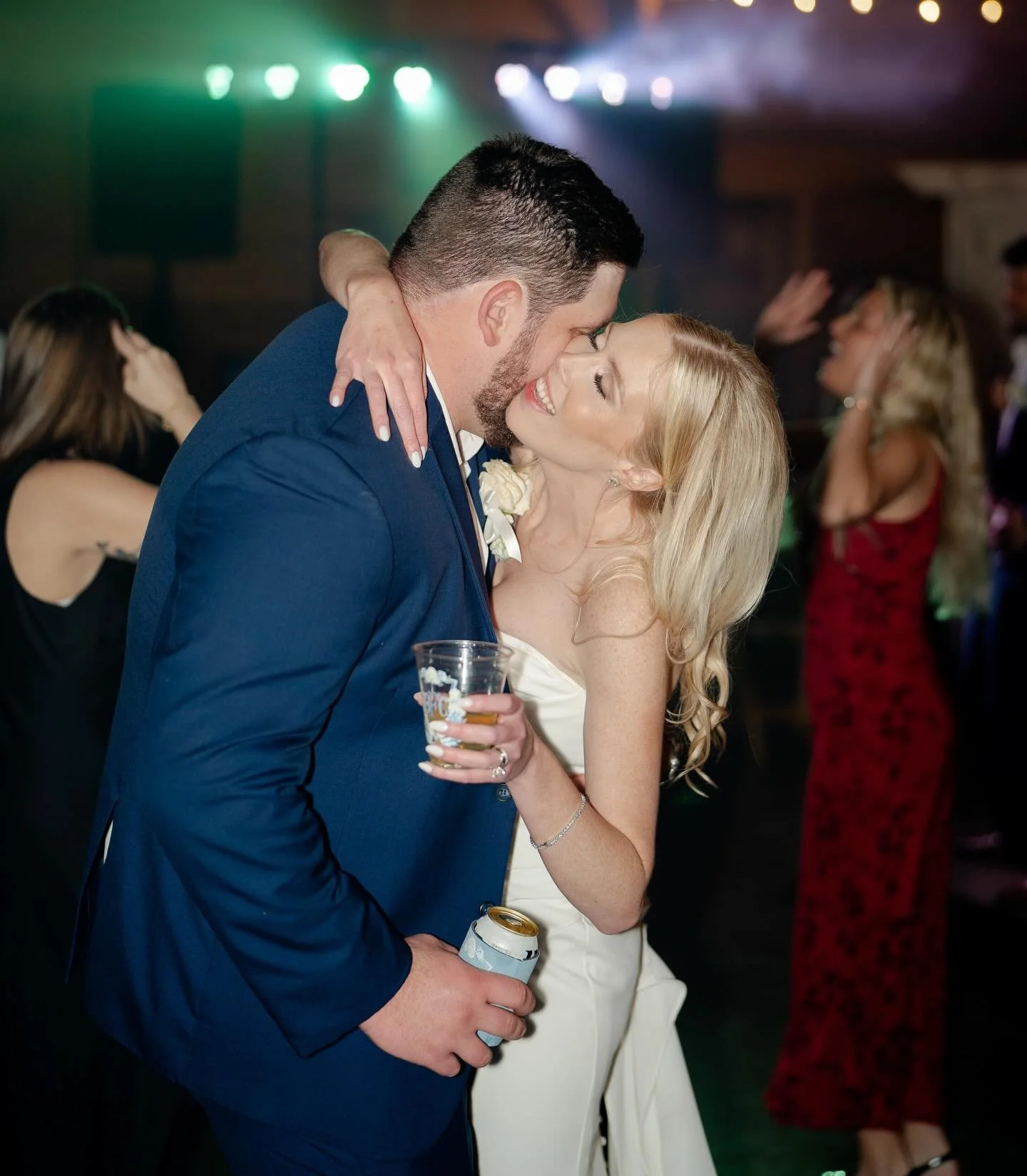 A few of my favorite shots from a month ago with the Flemisters 🤍