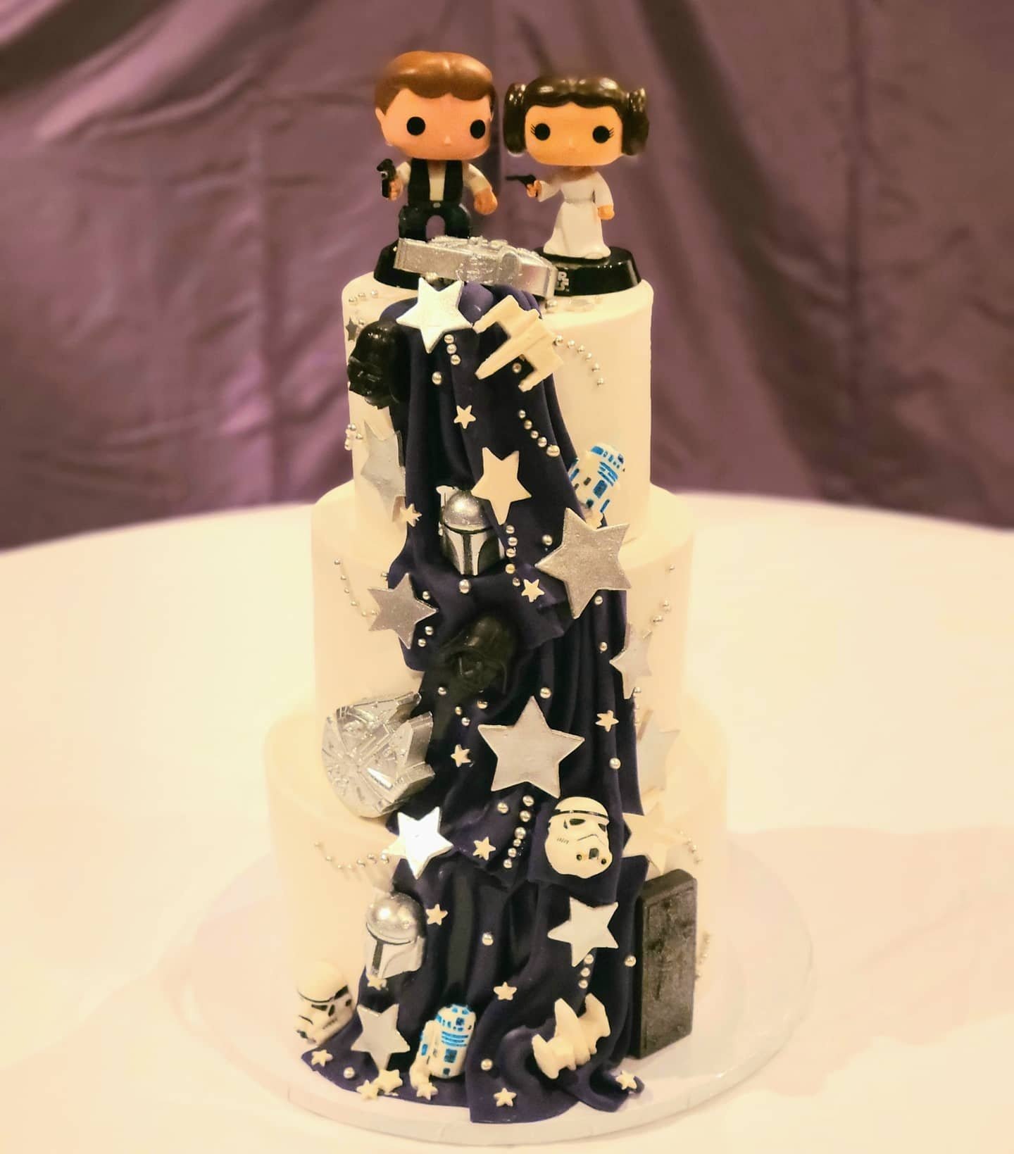 star wars wedding cakes rock.jpeg