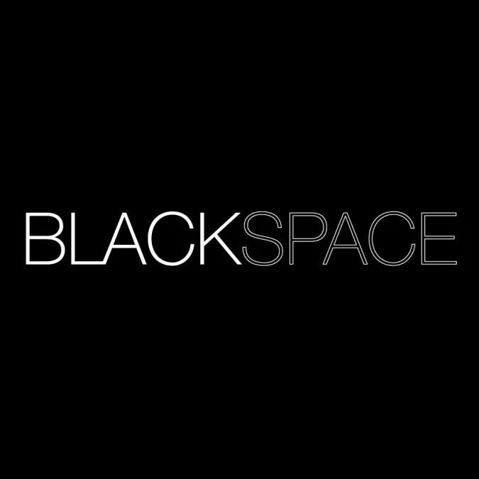 Black space with Mattice Haynes