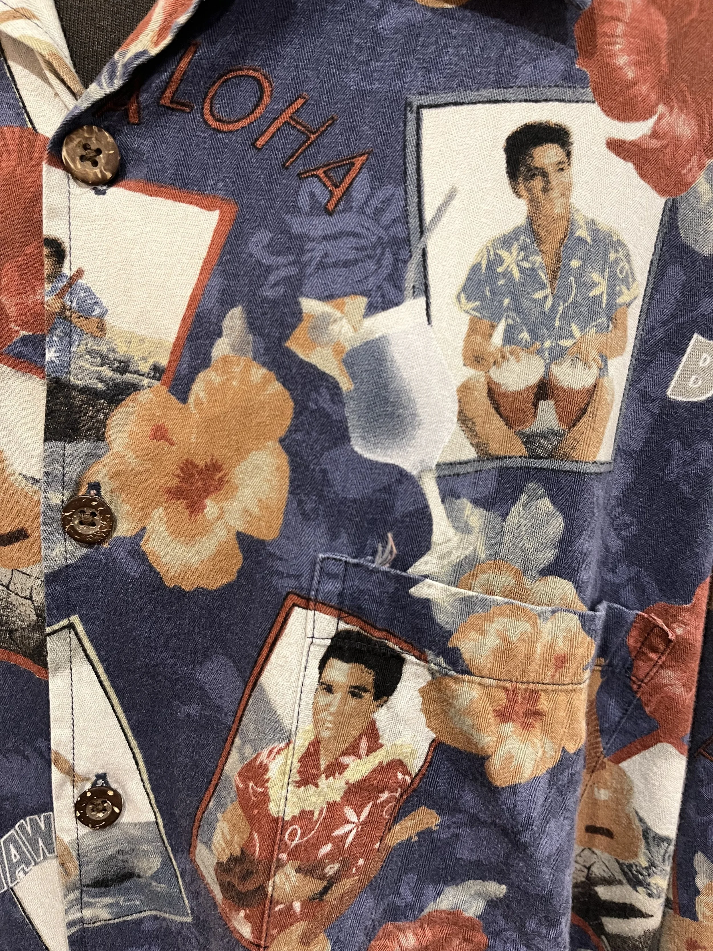 Camisa hawaiana vintage de manga corta años 90 Elvis Presley