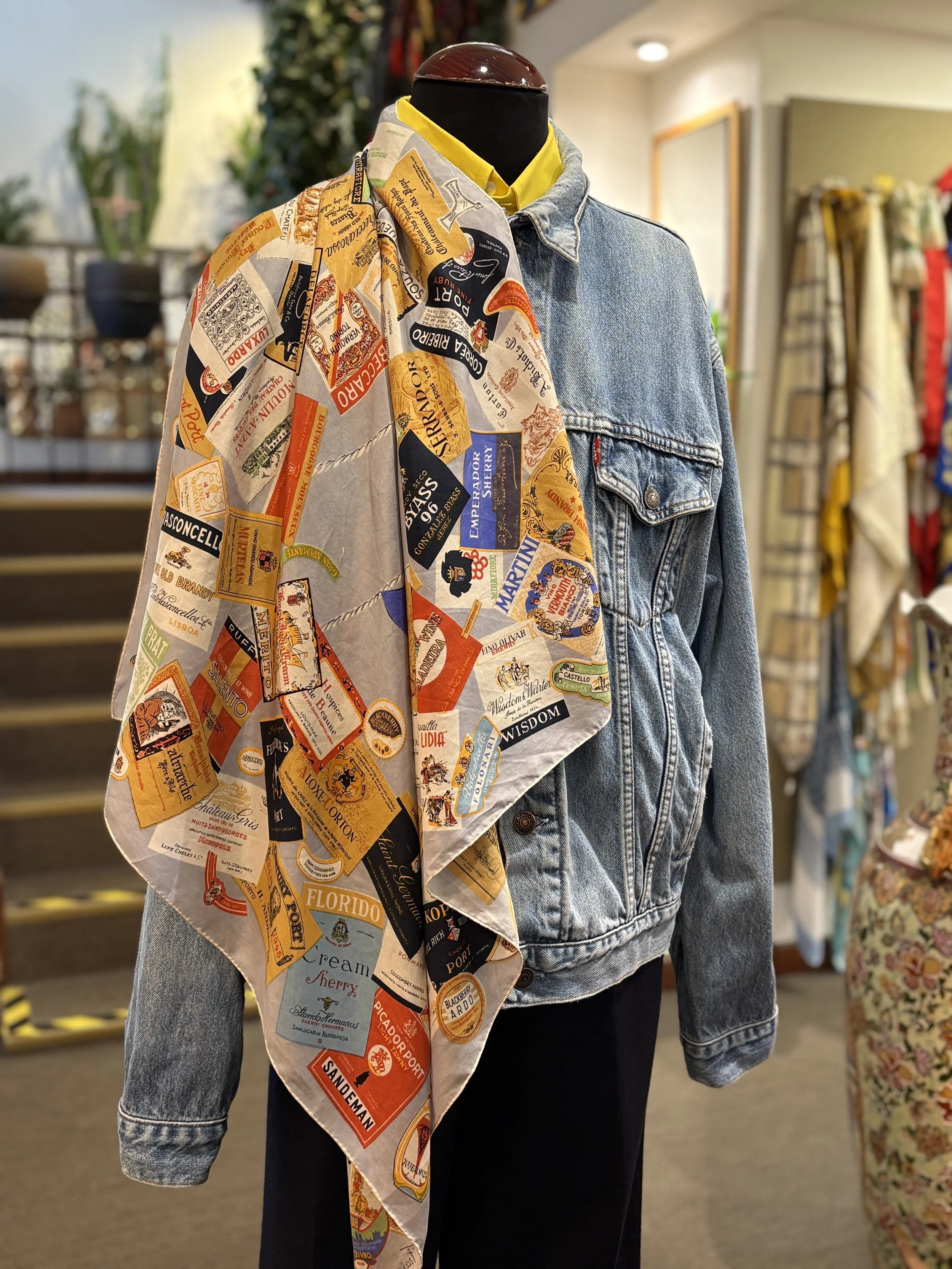 Pañuelo vintage de seda made in france años 70