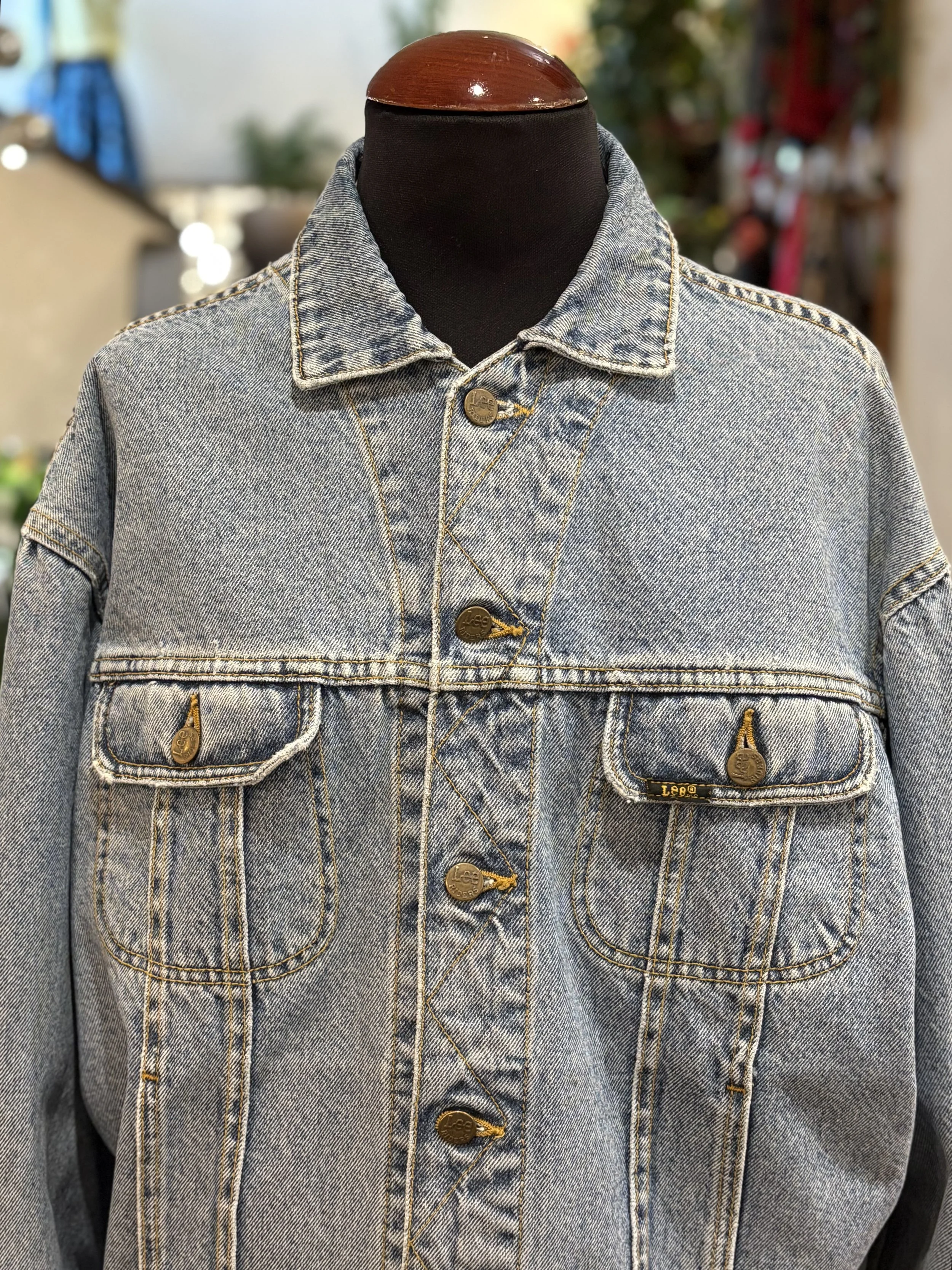 Vintage denim jacket de LEE Riders años 80 bolsillos laterales