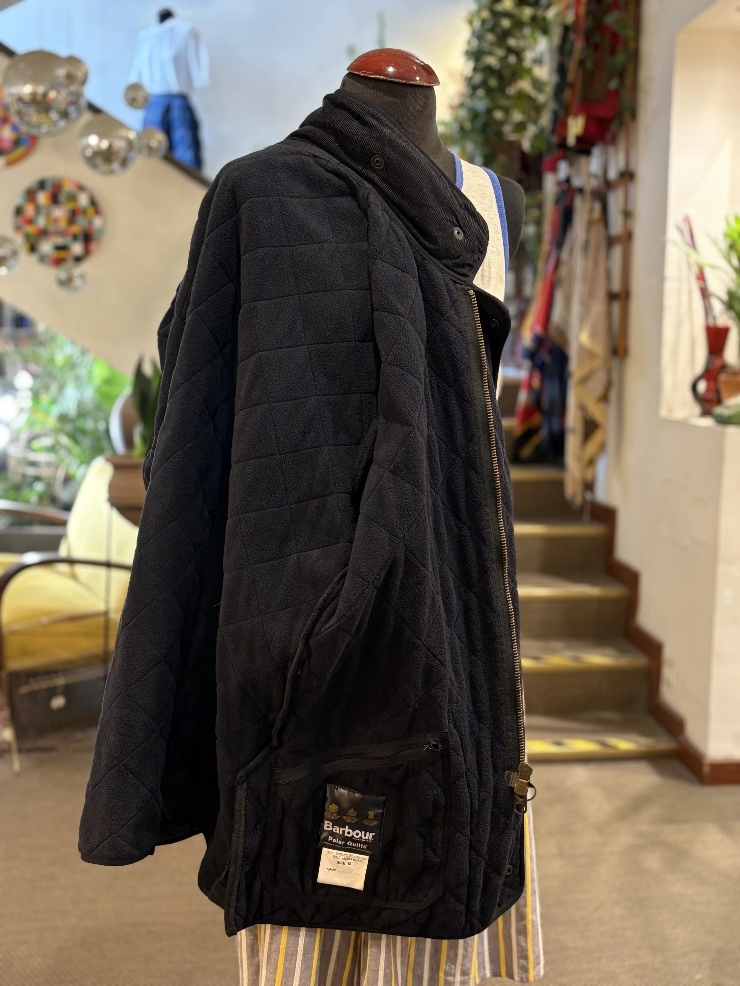 Chaqueta vintage acolchada de Barbour polar quilt color negro quilted jacket barbour