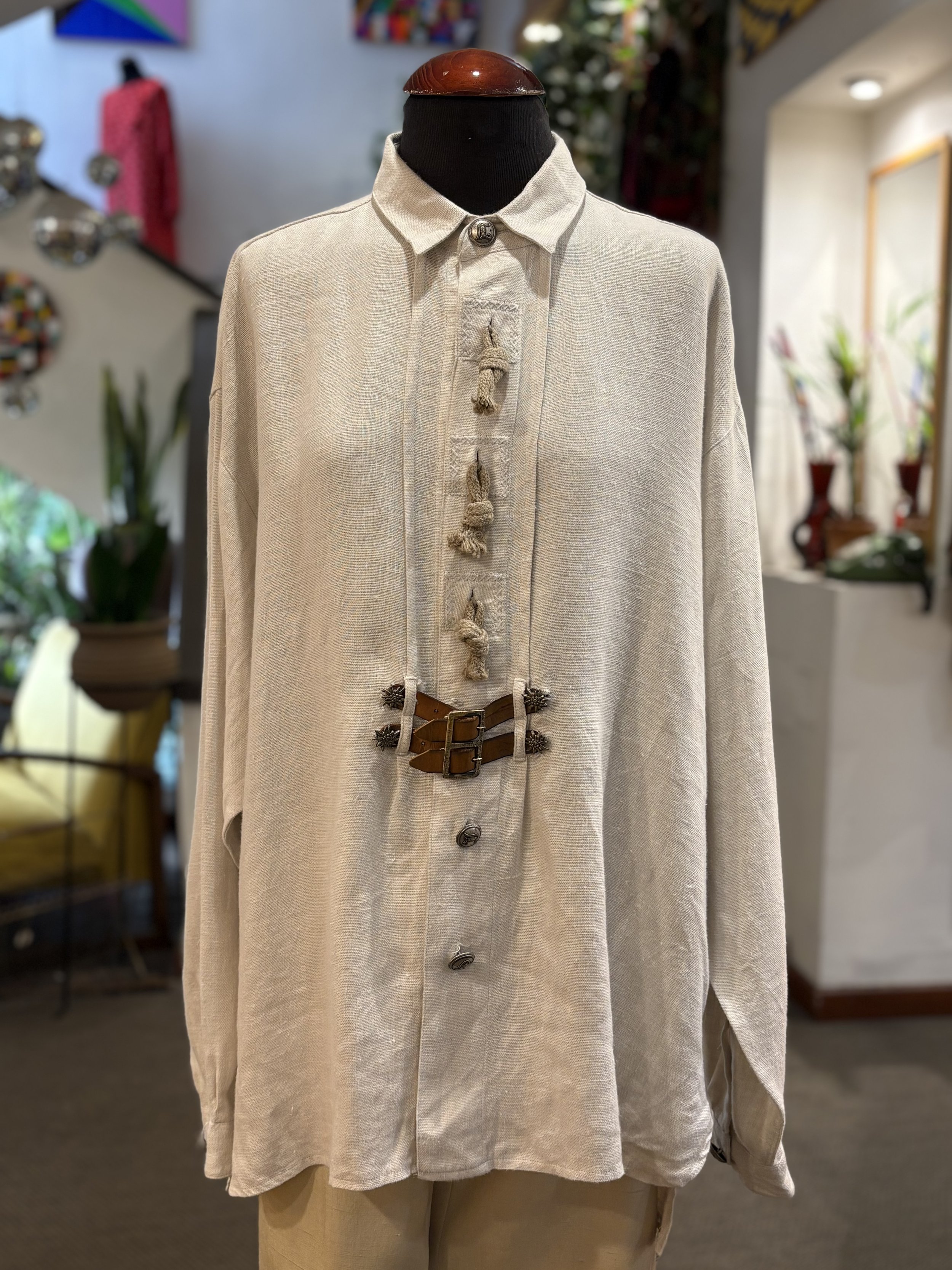 Camisa vintage tirolesa de Imperial camisa 100% lino tono beige
