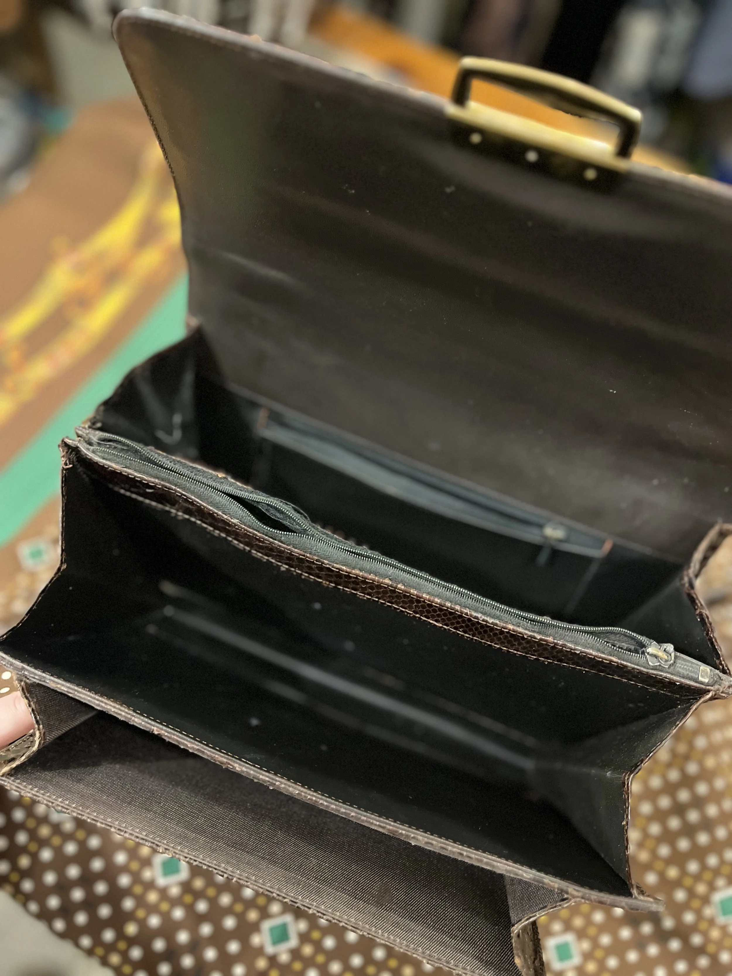 Bolso vintage de serpiente para hombro o cruzado años 70 color marrón