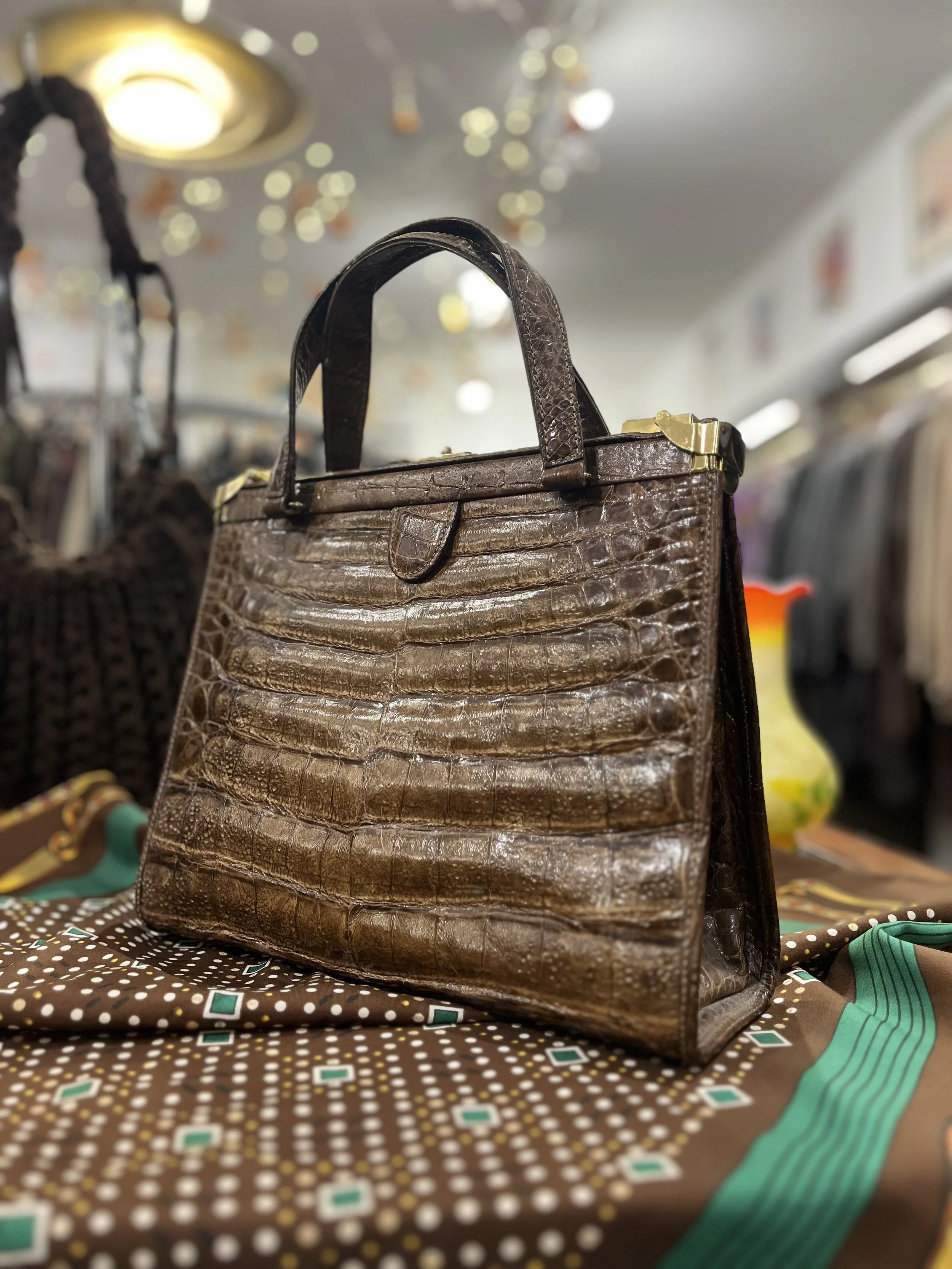 Bolso vintage de piel de caimán años 60