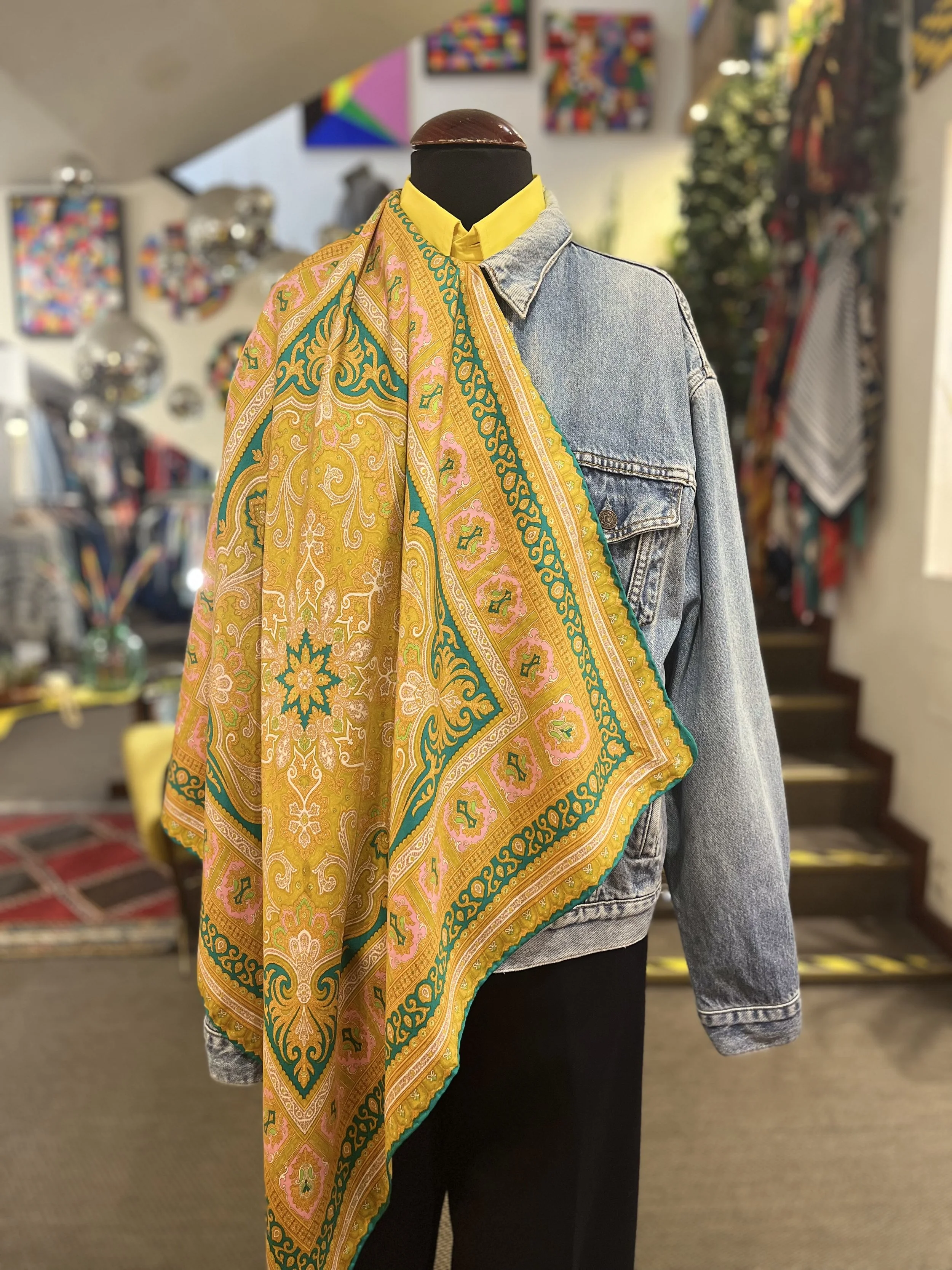 Pañuelo vintage de seda