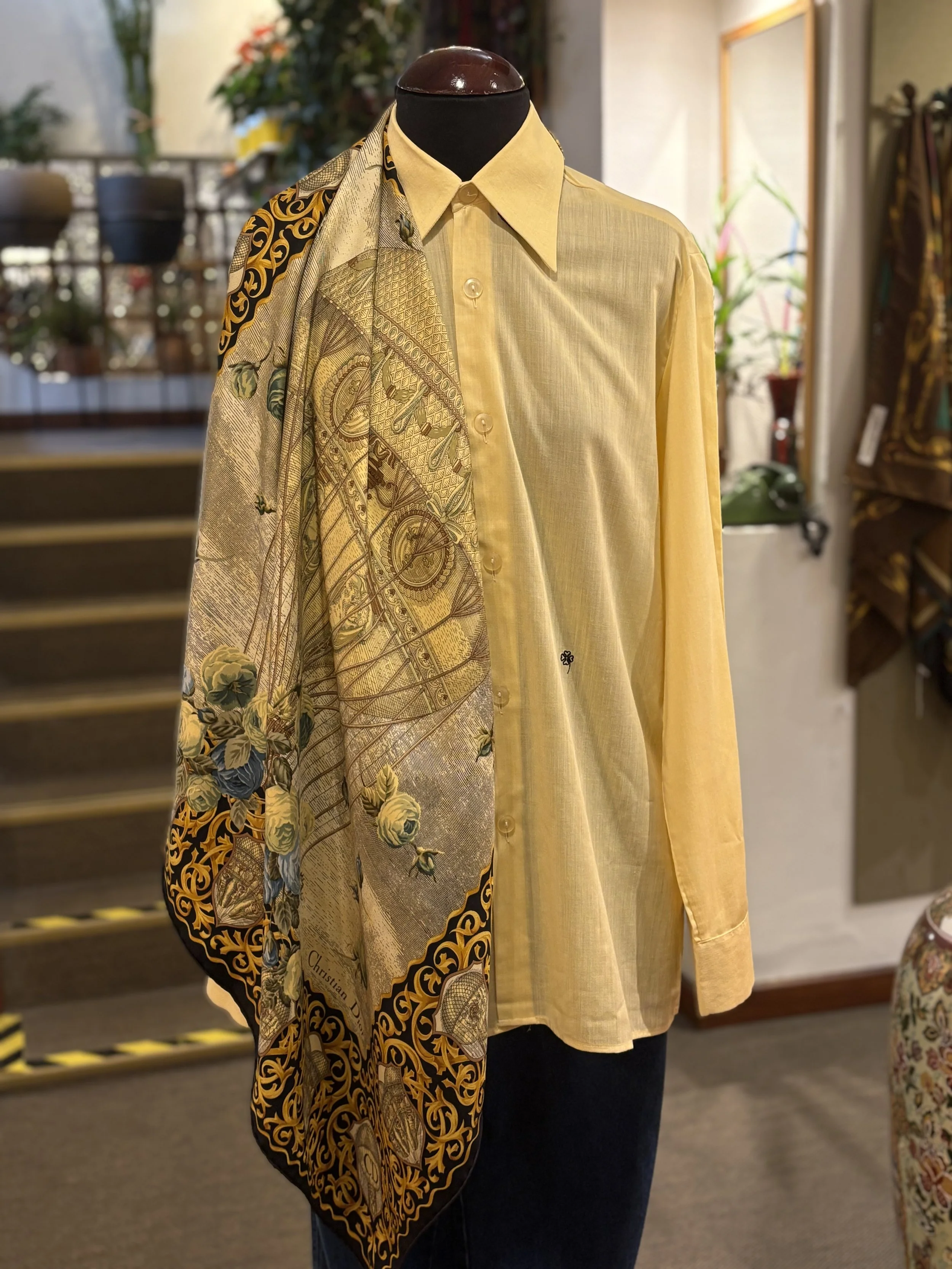 Pañuelo vintage de seda twill de Christian Dior años 80 globo aerostatico