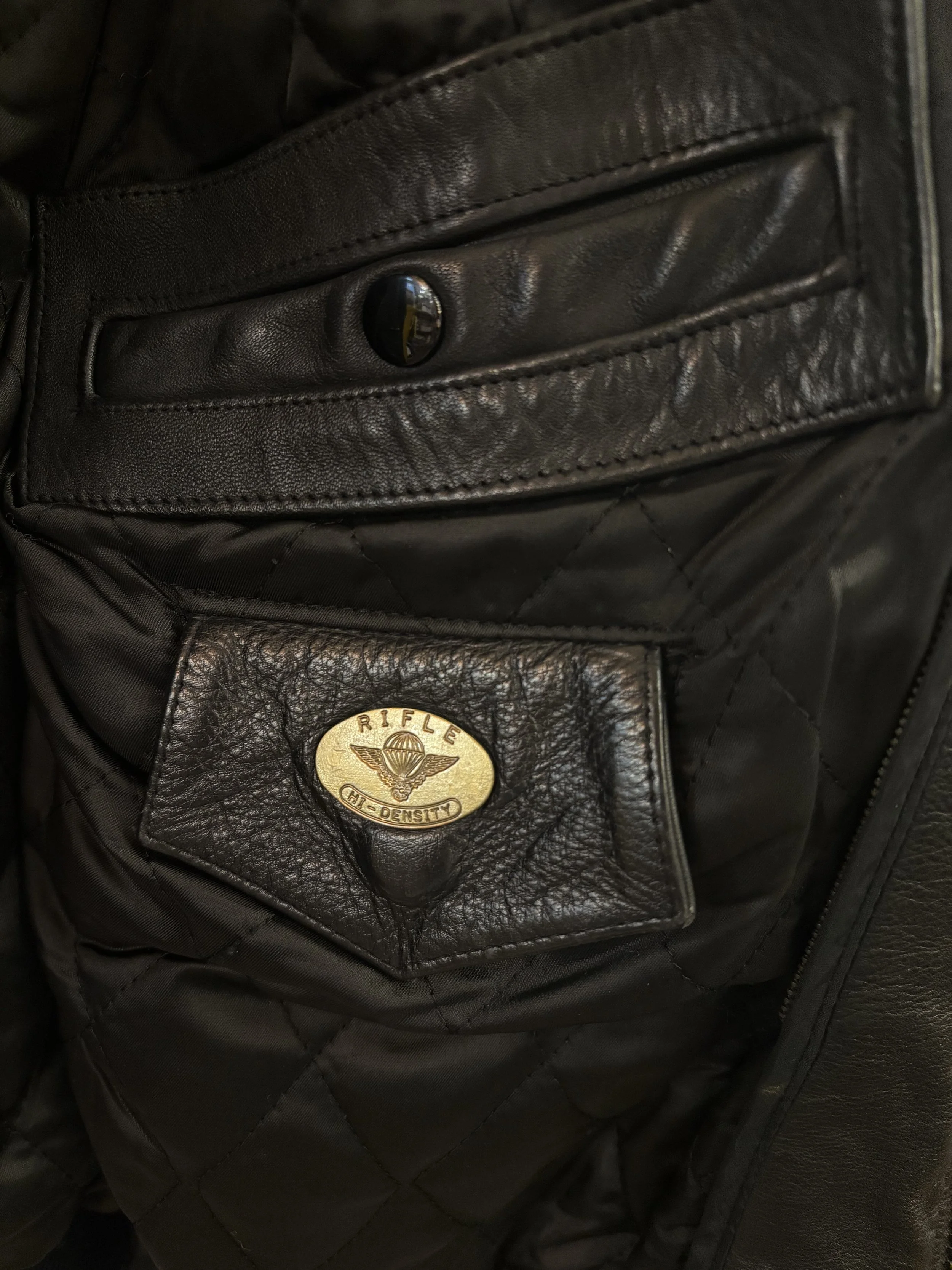 Chaqueta vintage de piel de aviador Rifle flight jacket piel italiana