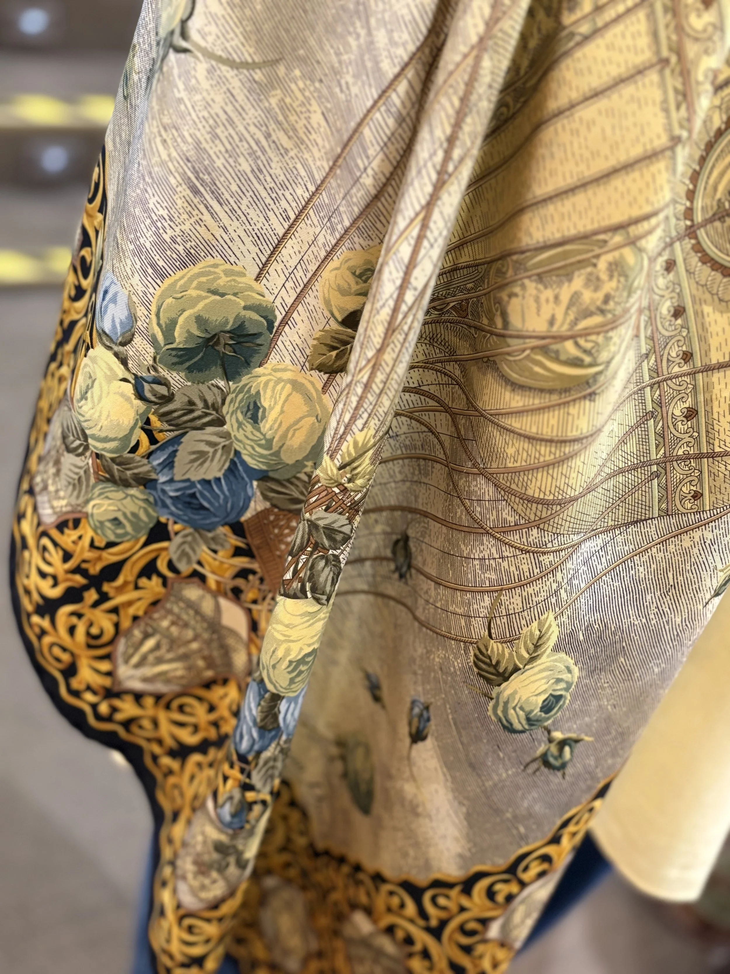 Pañuelo vintage de seda twill de Christian Dior años 80 globo aerostatico