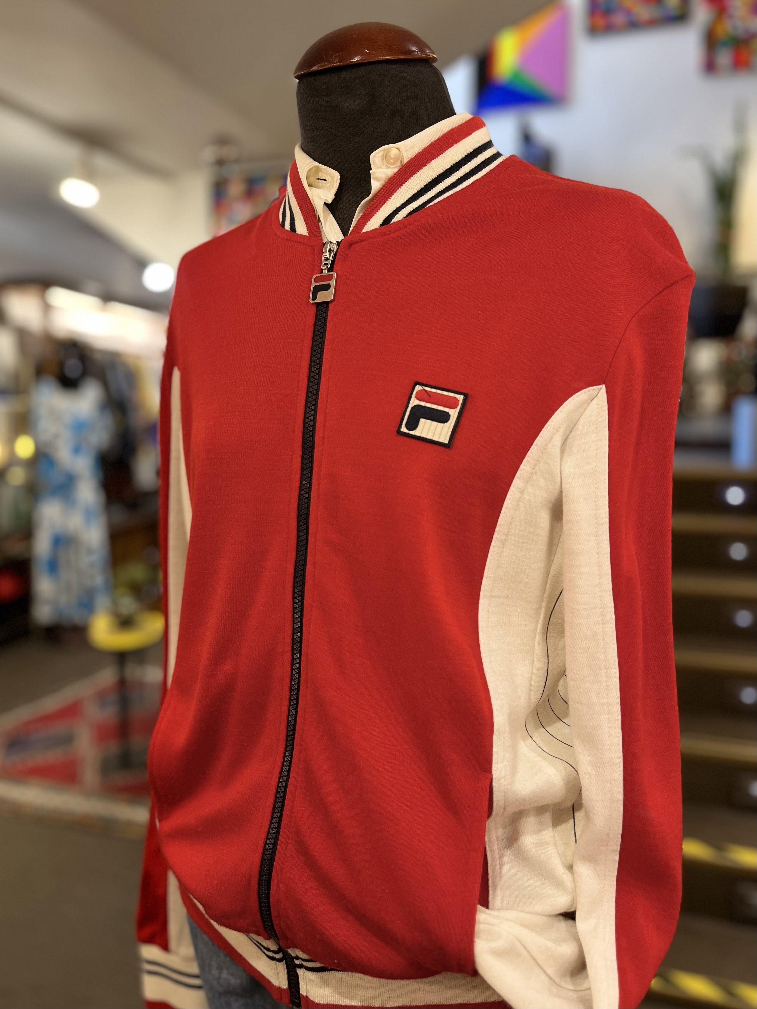 Chaqueta vintage deportiva de Fila años 90 sportswear vintage jacket