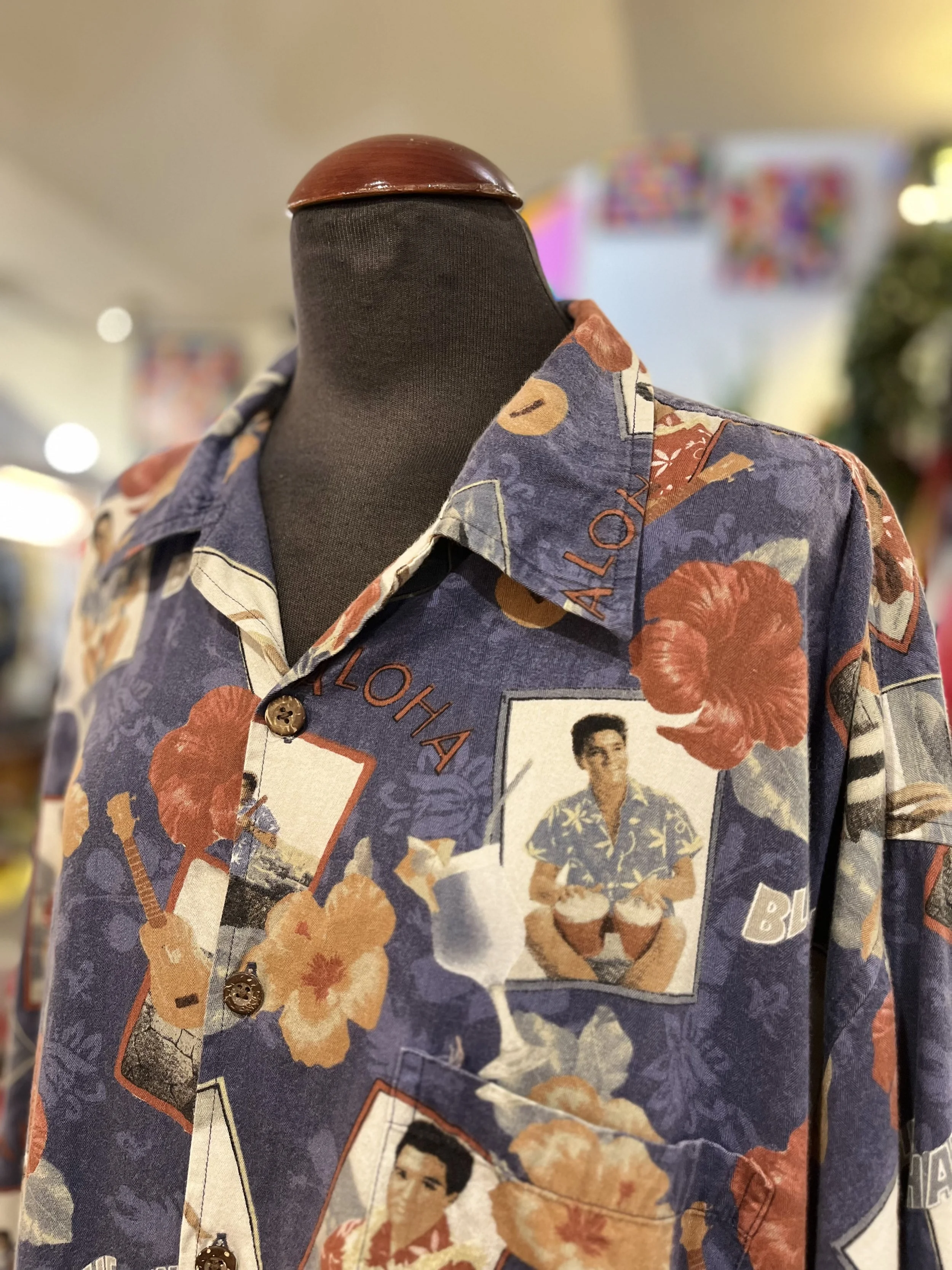 Camisa hawaiana vintage de manga corta años 90 Elvis Presley