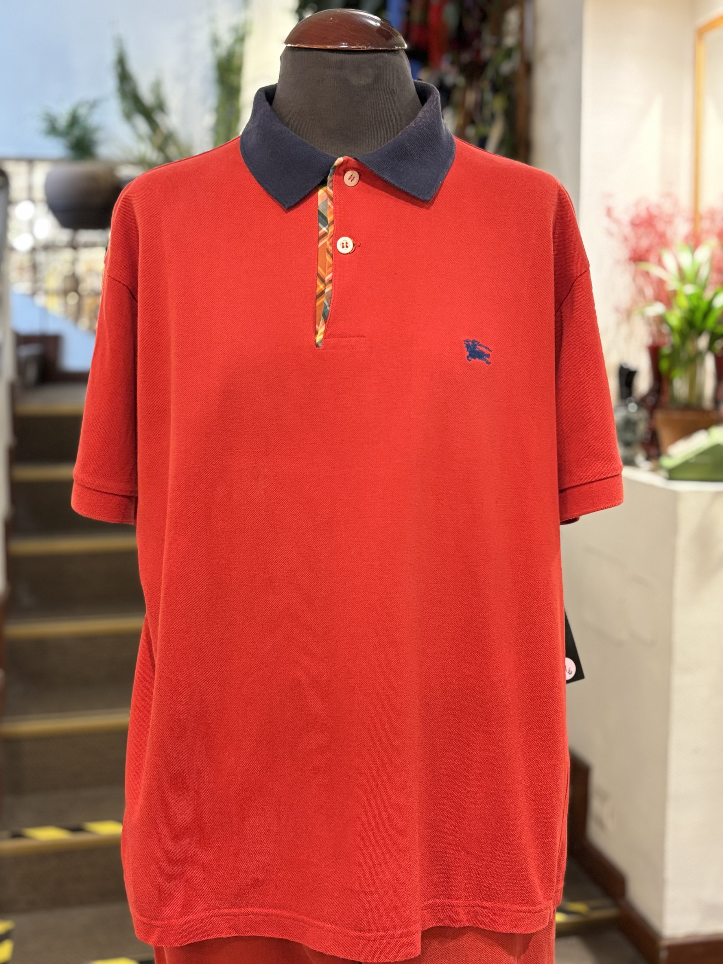 Polo vintage de Burberrys color rojo y azul marino