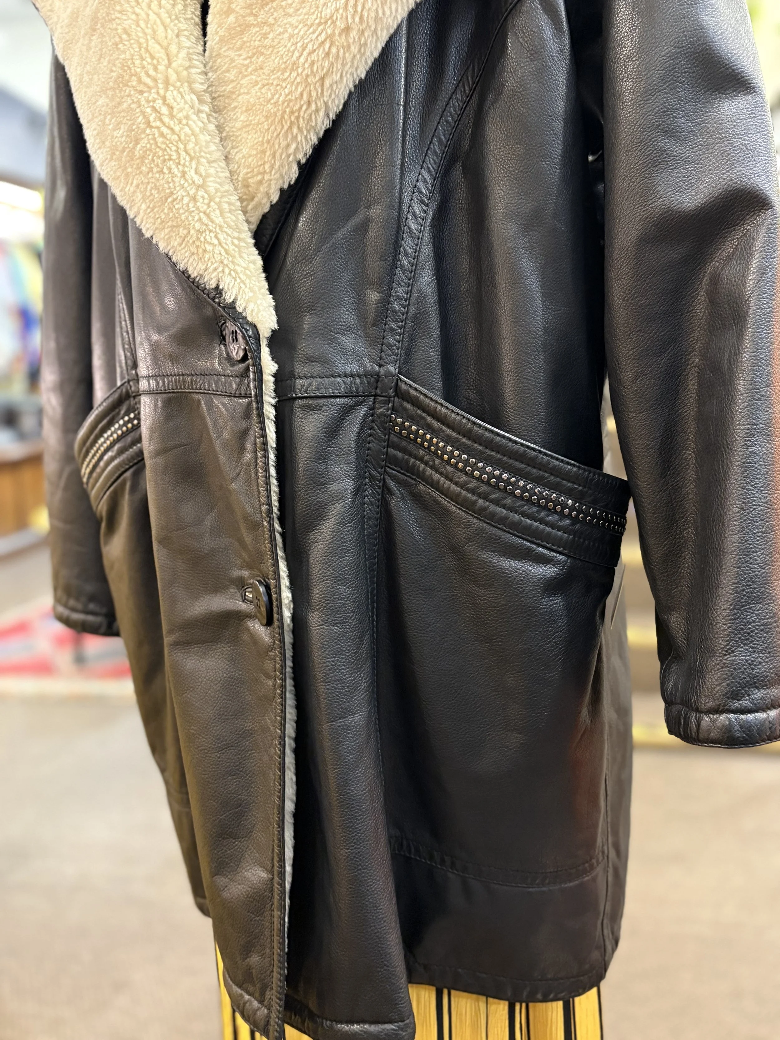 Pelliza vintage de piel vitello de los años 80/90 made in italy