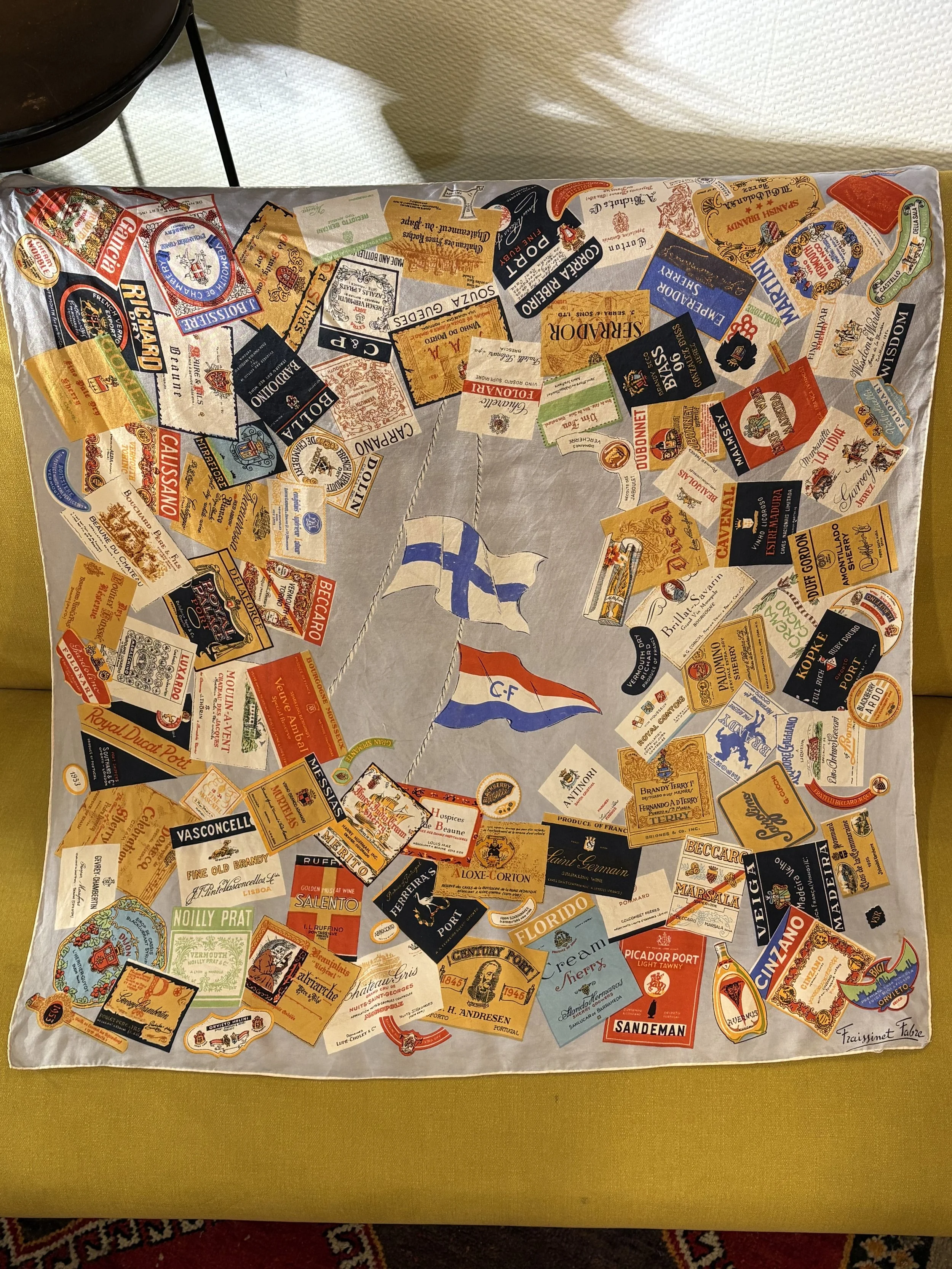 Pañuelo vintage de seda made in france años 70