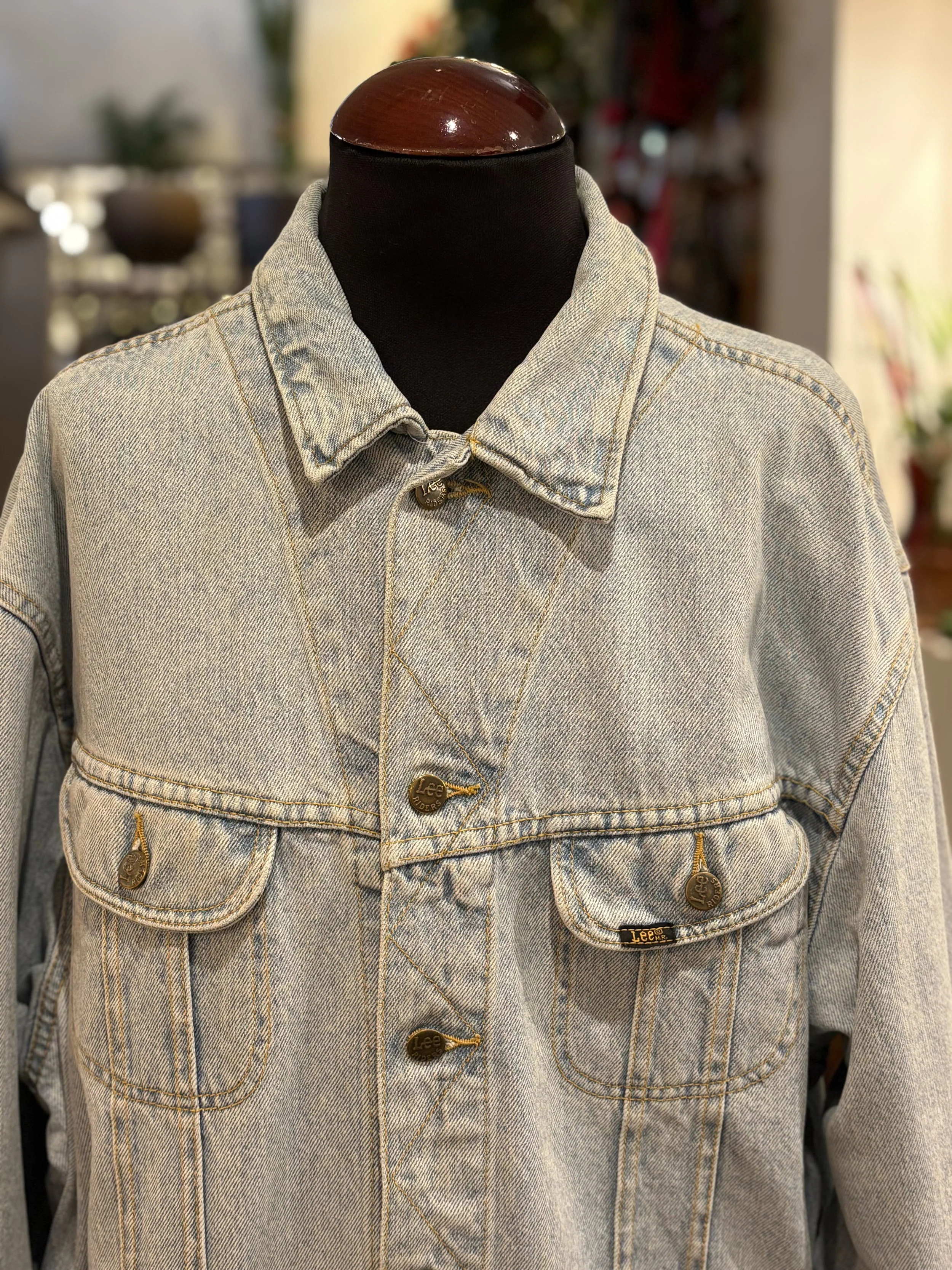 Vintage denim jacket de LEE Riders años 90 bolsillos laterales acid wash sanforized