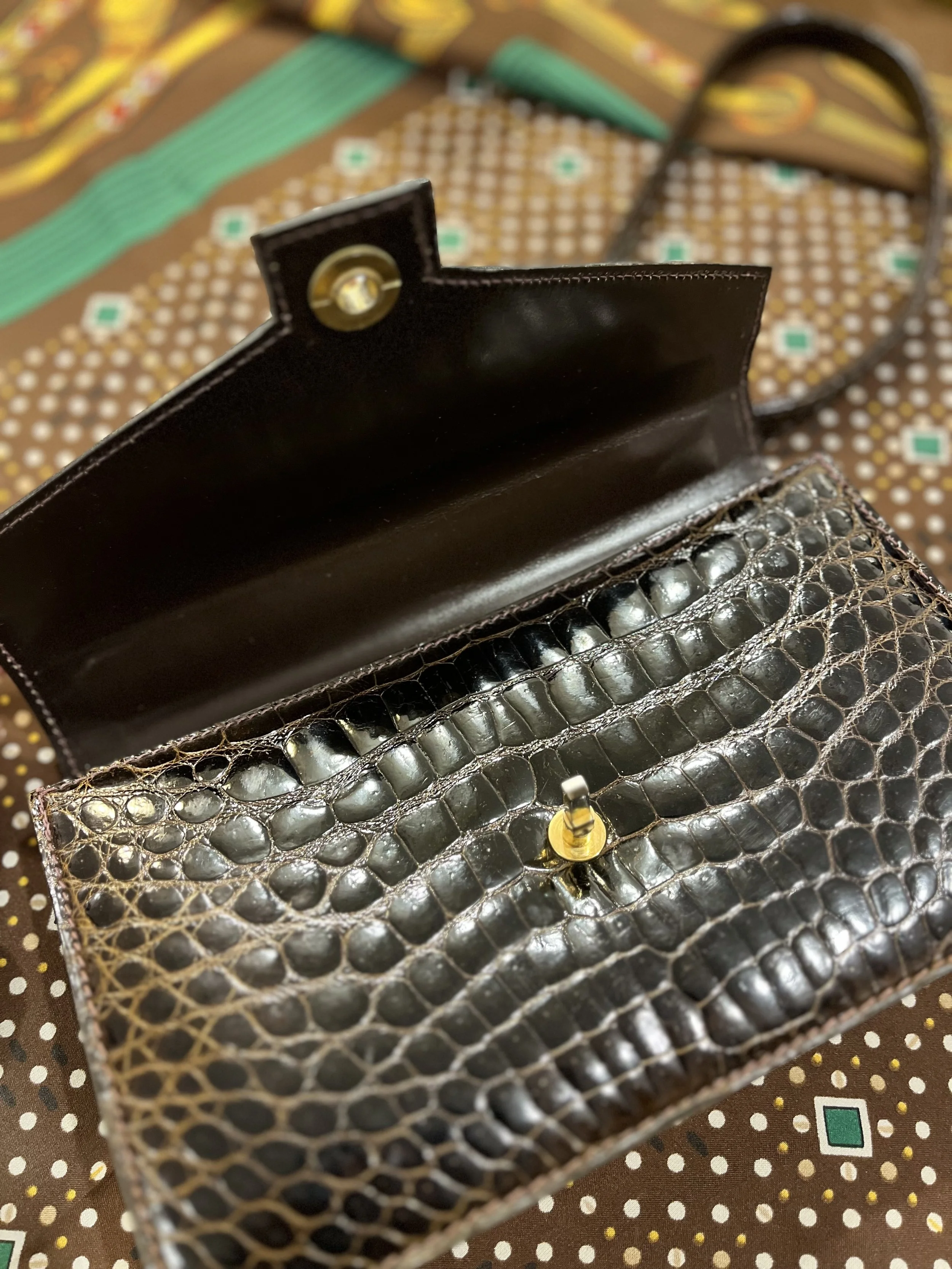 Bolso vintage de piel de cocodrilo made in france años 60