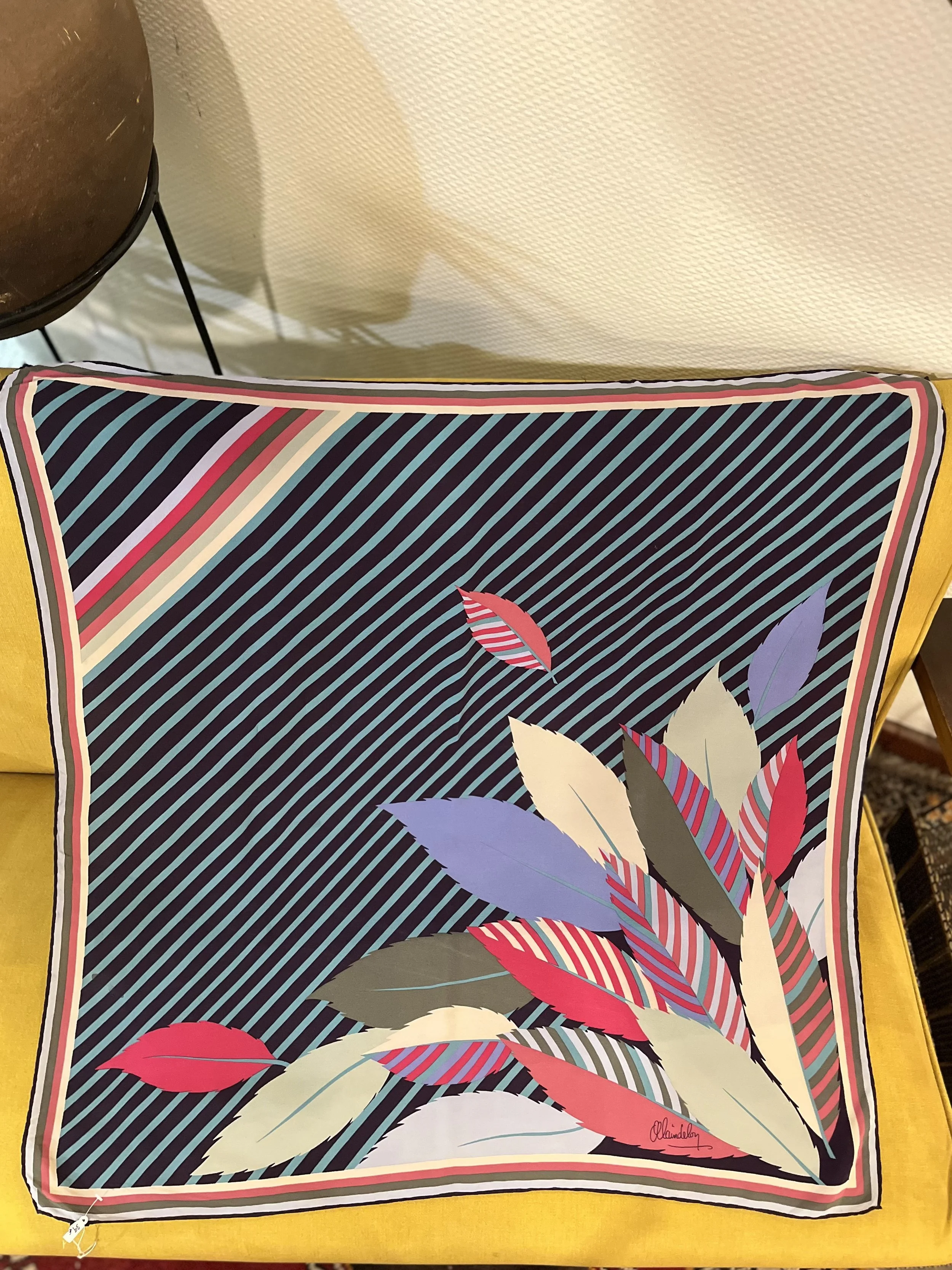 Pañuelo vintage de seda italiana Alain Delon fabricado en Como