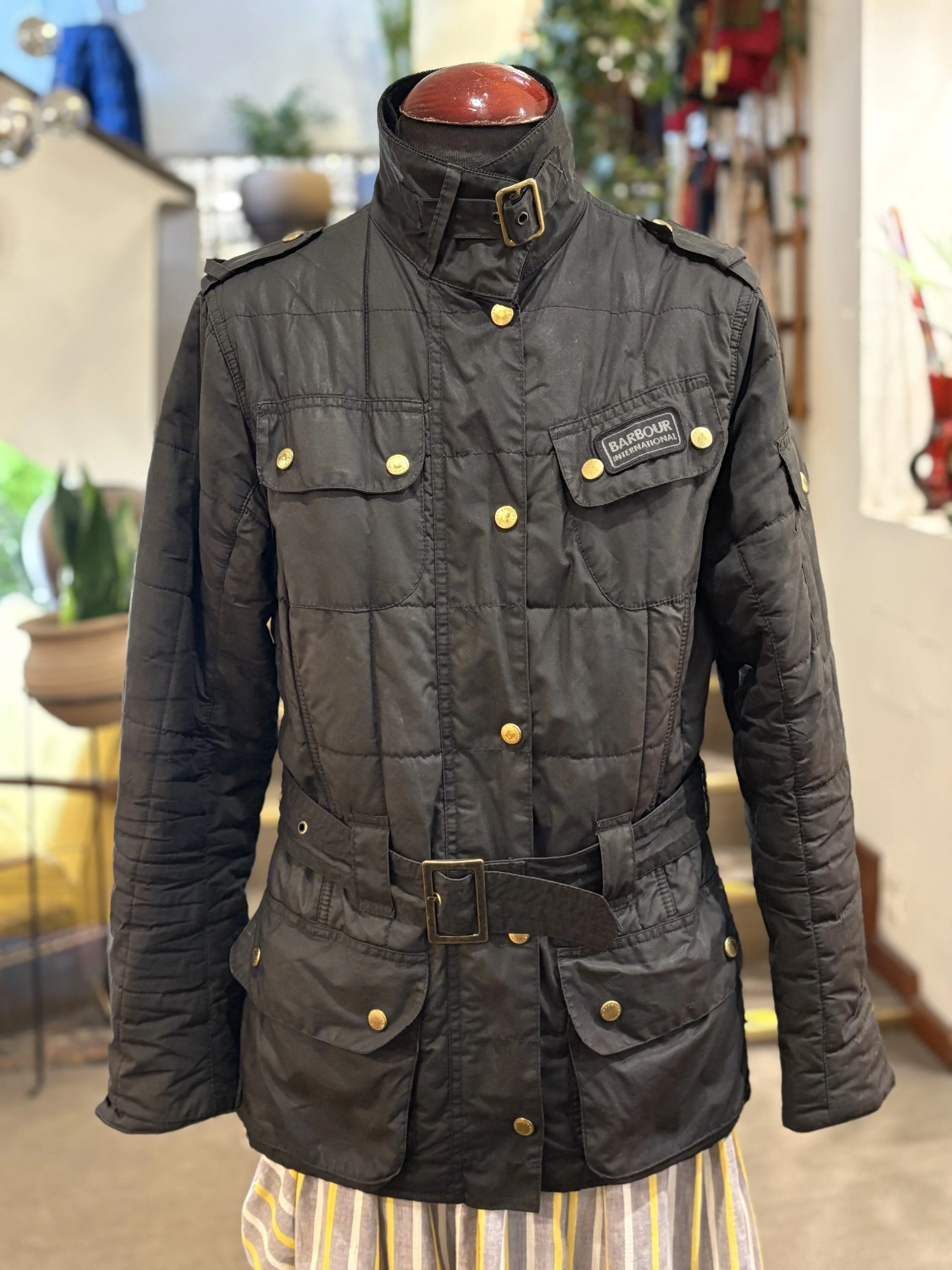 Chaqueta encerada "BARBOUR INTERNATIONAL FLYWEIGHT"
