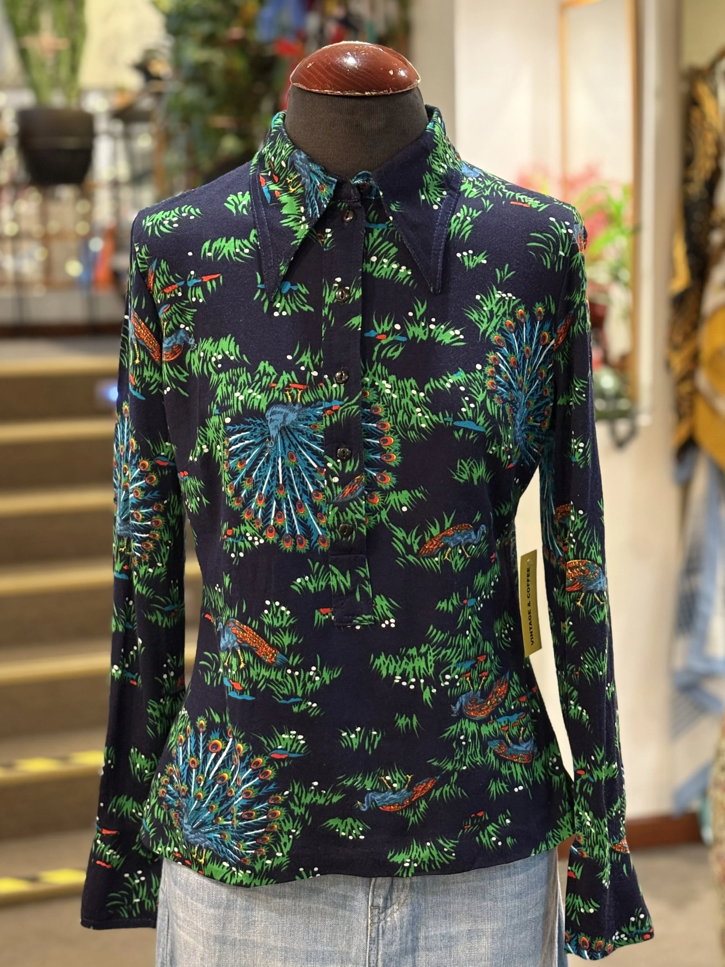 Camisa polera vintage TGL Stockholm años 70 estampado multicolor
