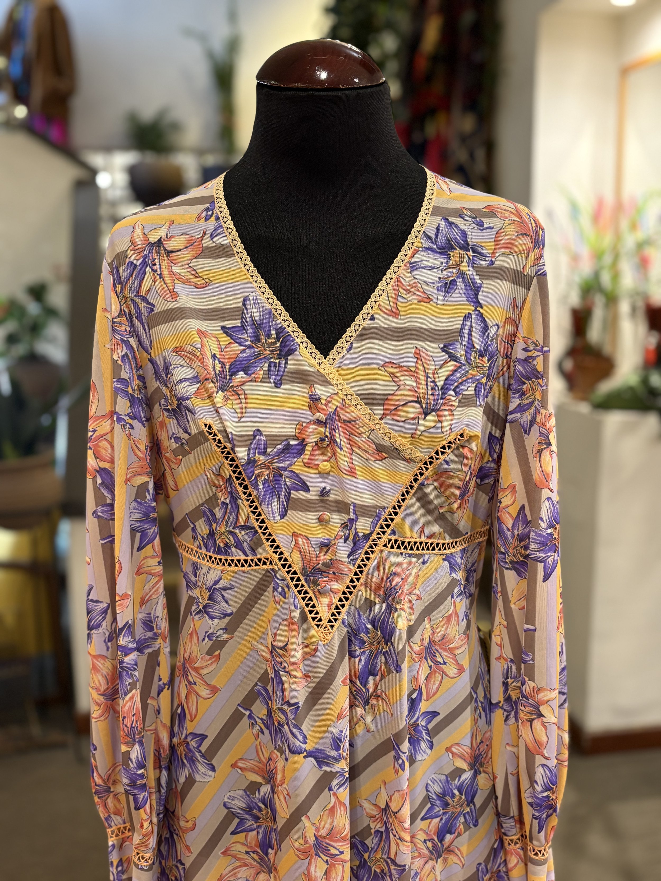 Vestido vintage tipo lencero años 80 made in europe