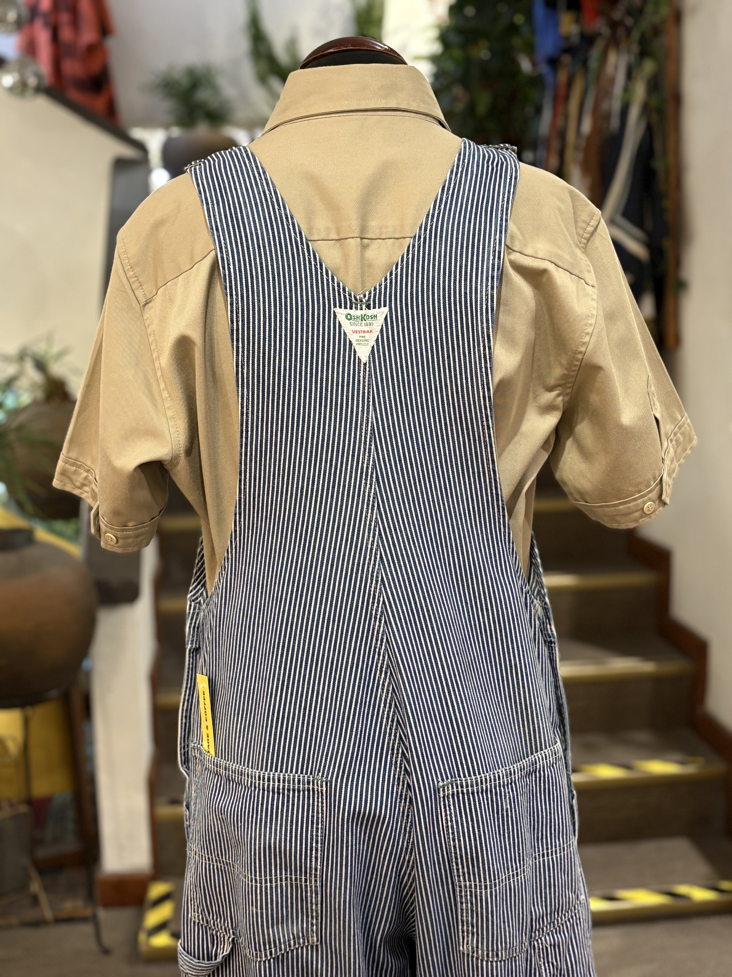 Peto vintage original de Oshkosh made in usa hickory stripe años 80