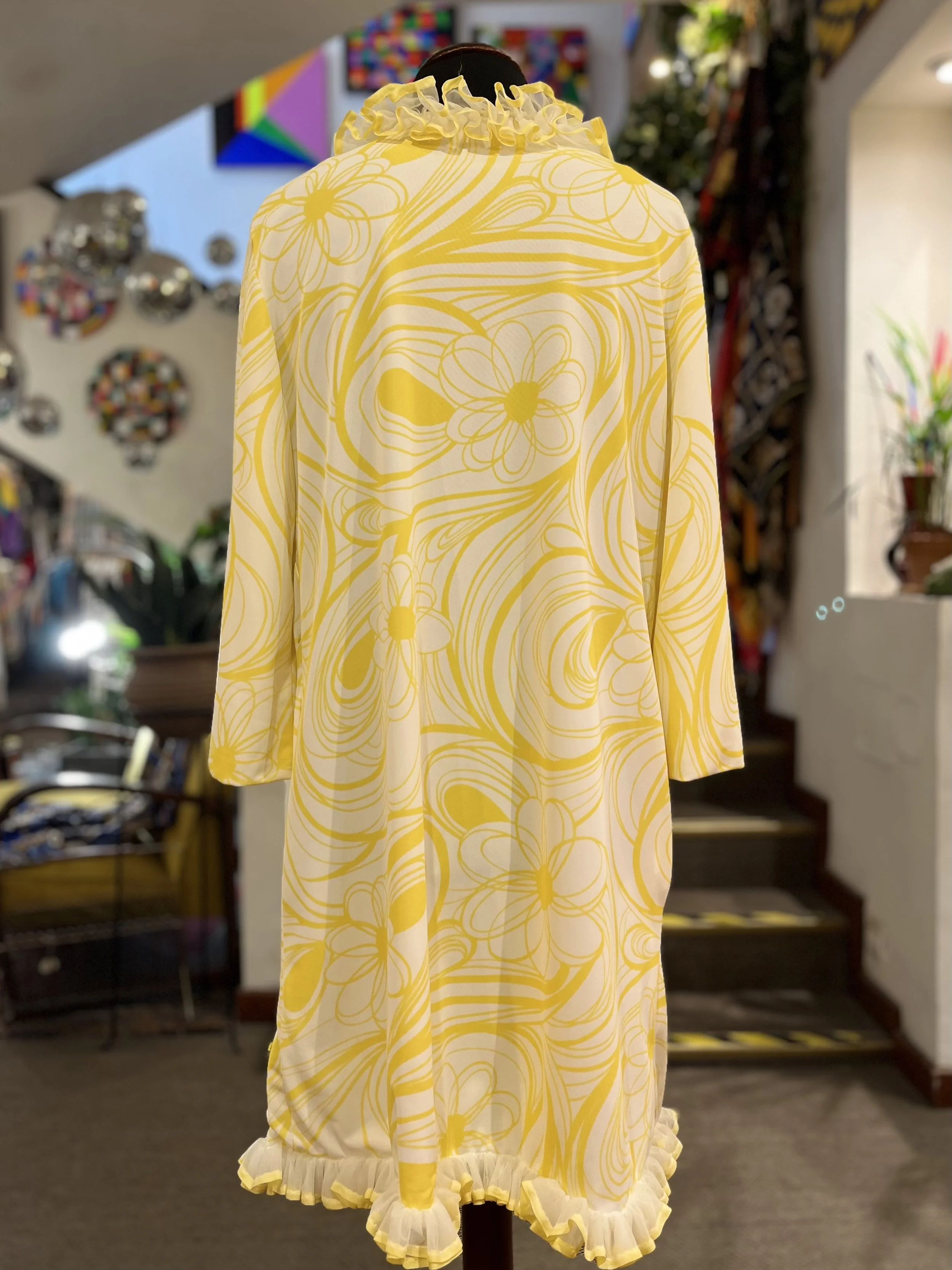 Vestido lencero vintage de Van Raalte made in italy años 60 en tonos pastel amarillo