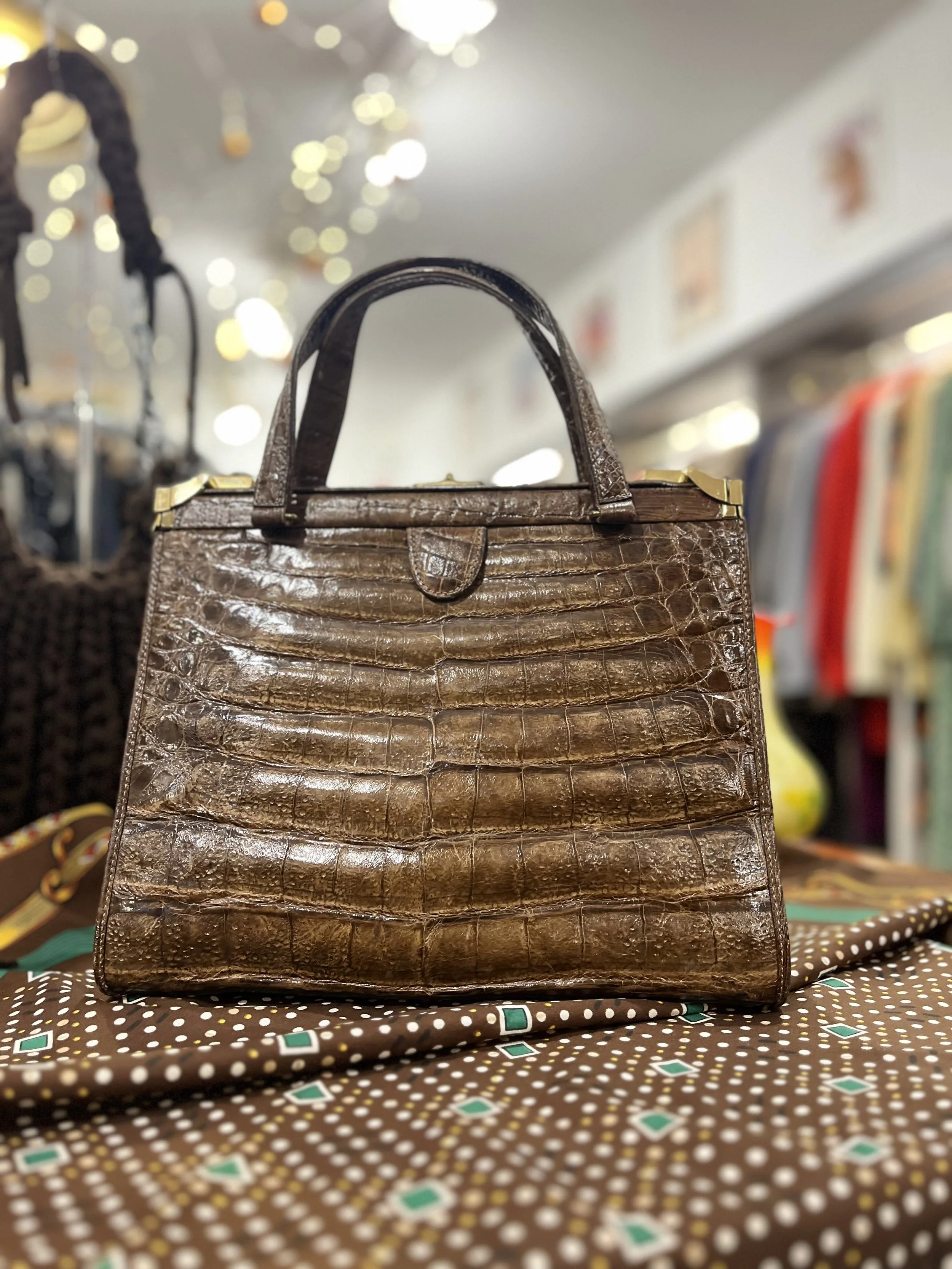 Bolso vintage de piel de caimán años 60