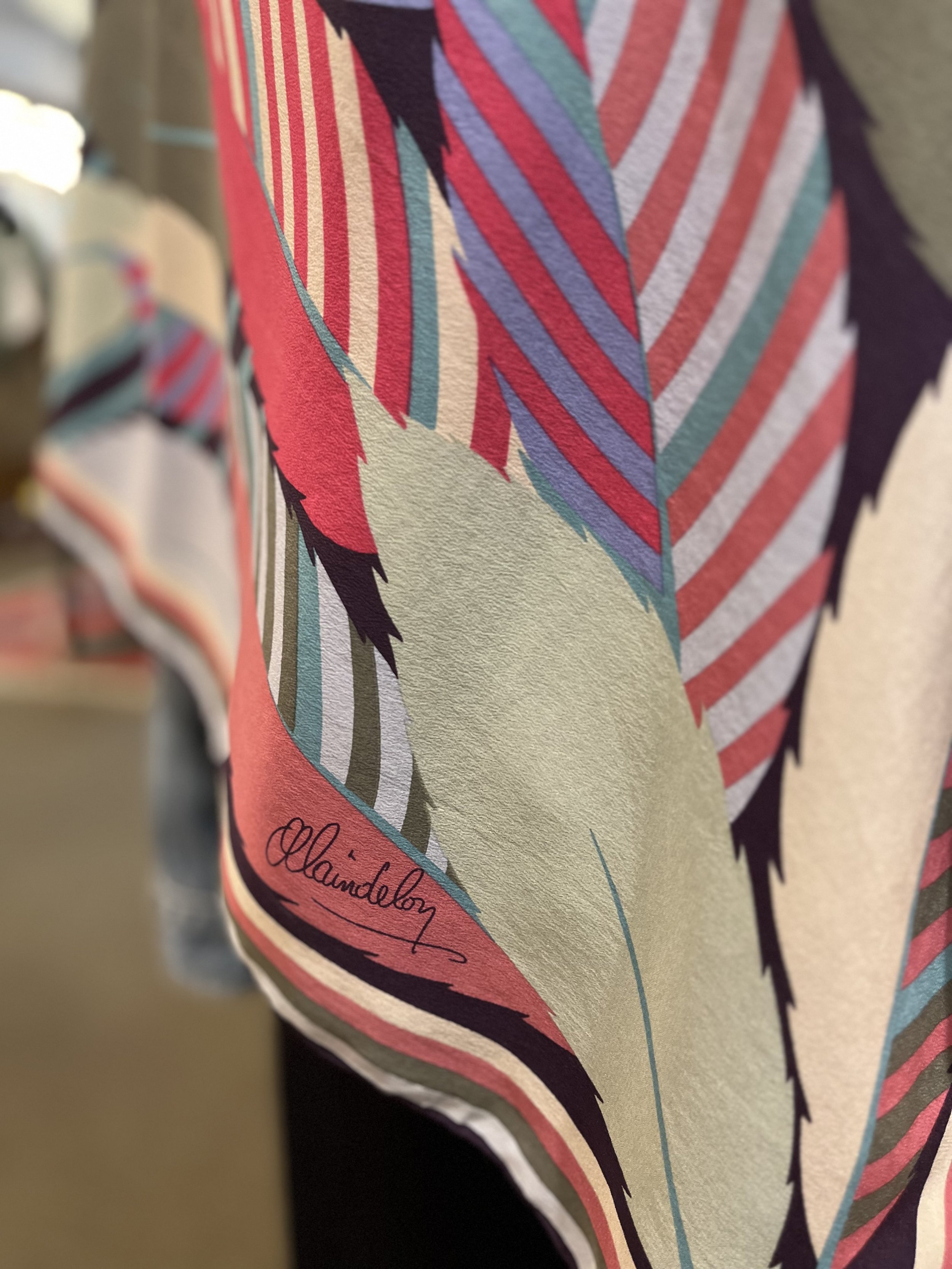 Pañuelo vintage de seda italiana Alain Delon fabricado en Como