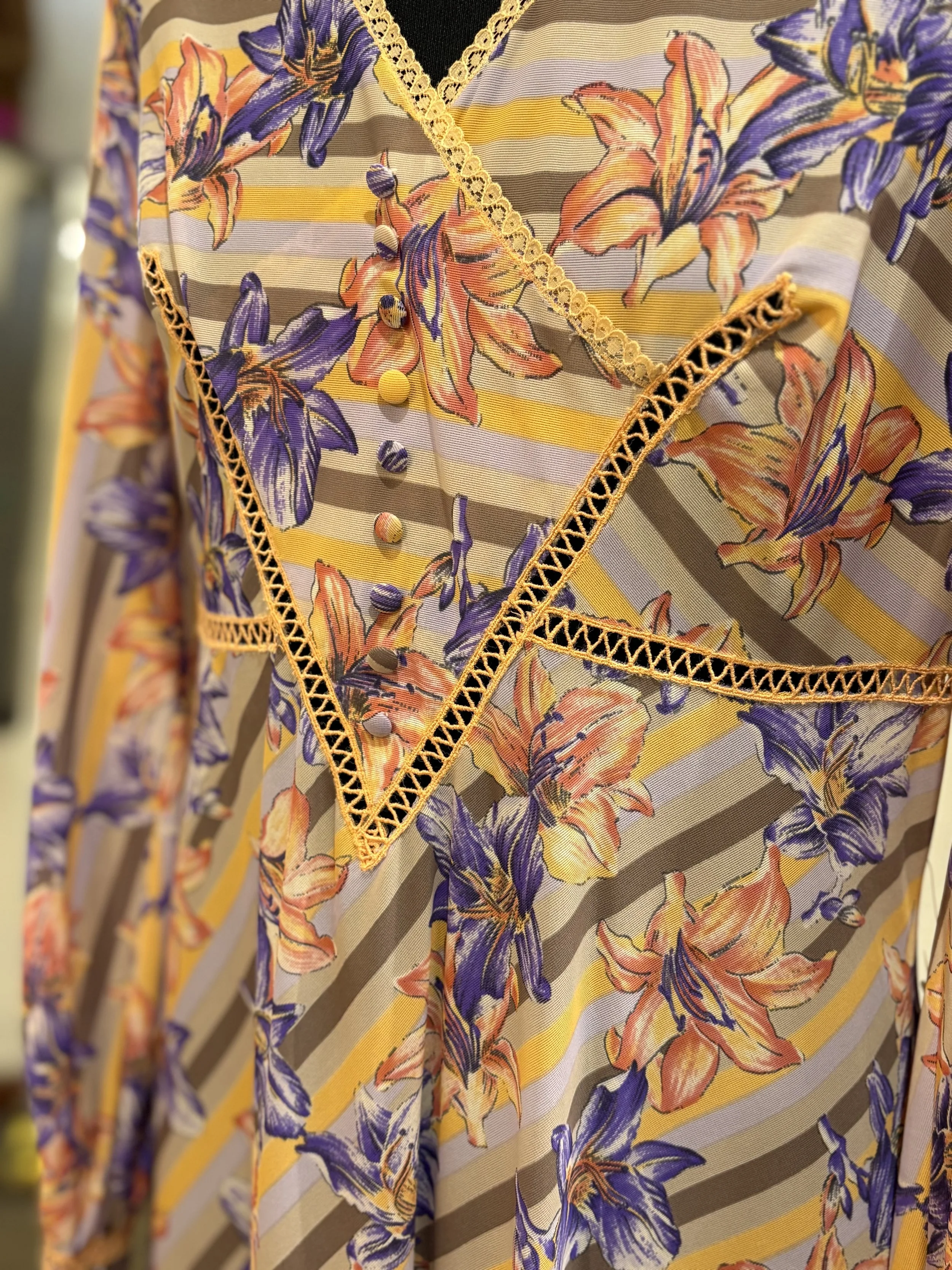 Vestido vintage tipo lencero años 80 made in europe