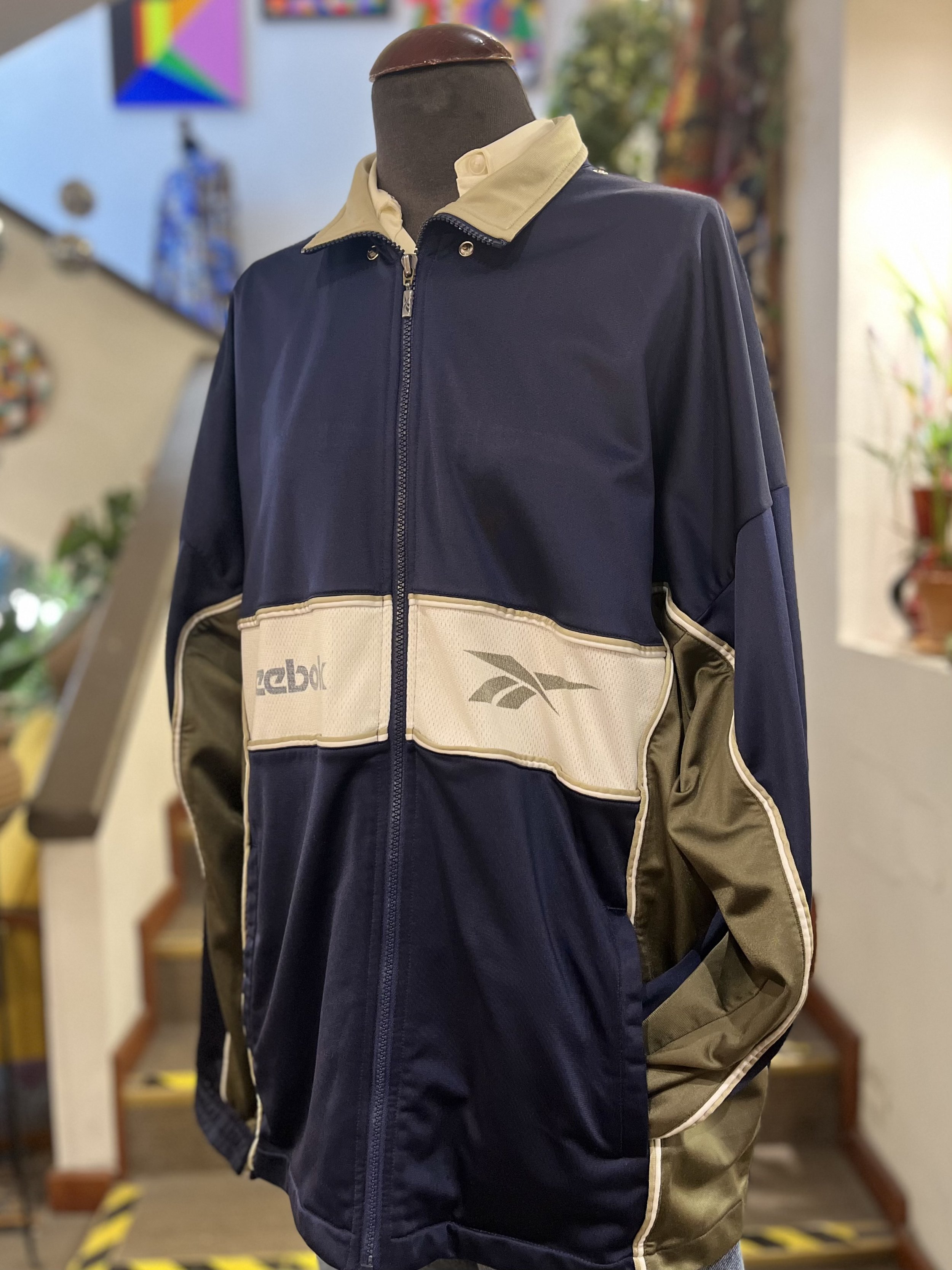 Chaqueta vintage deportiva Reebok años 90 sportswear vintage jacket