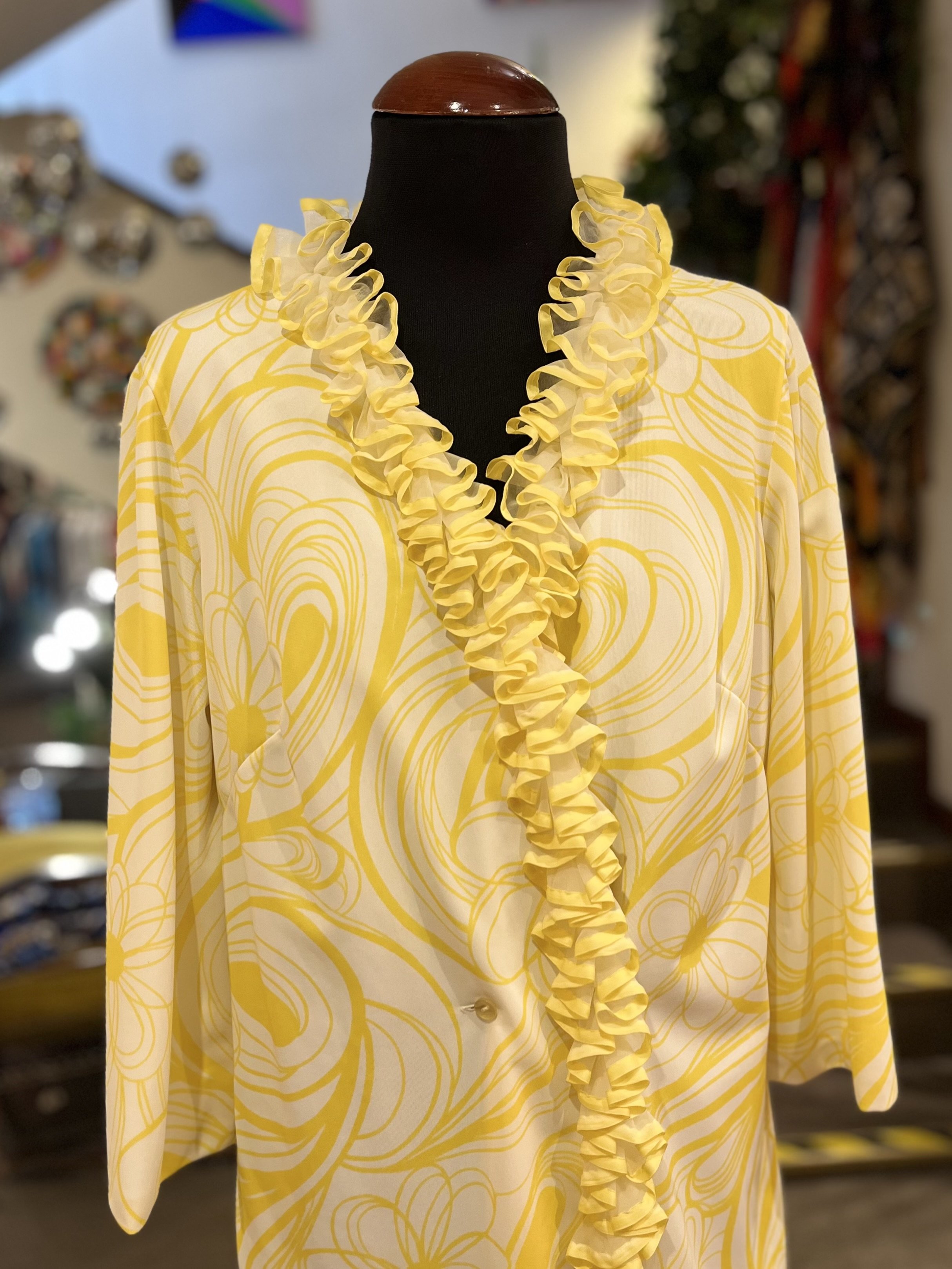 Vestido lencero vintage de Van Raalte made in italy años 60 en tonos pastel amarillo