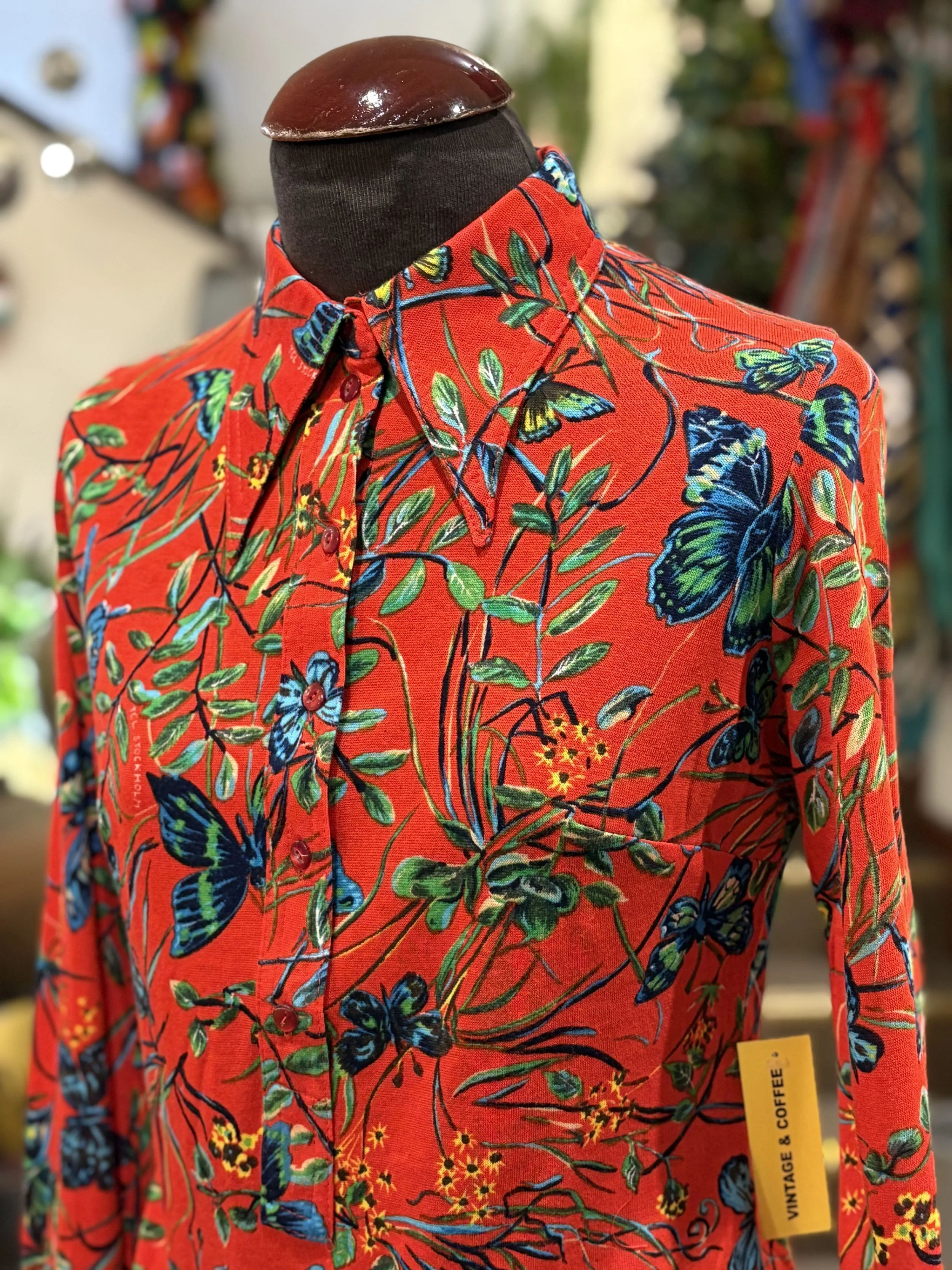 Camisa polera vintage de los años 70 TGL Stockholm made in sweden nueva a estrenar mariposas