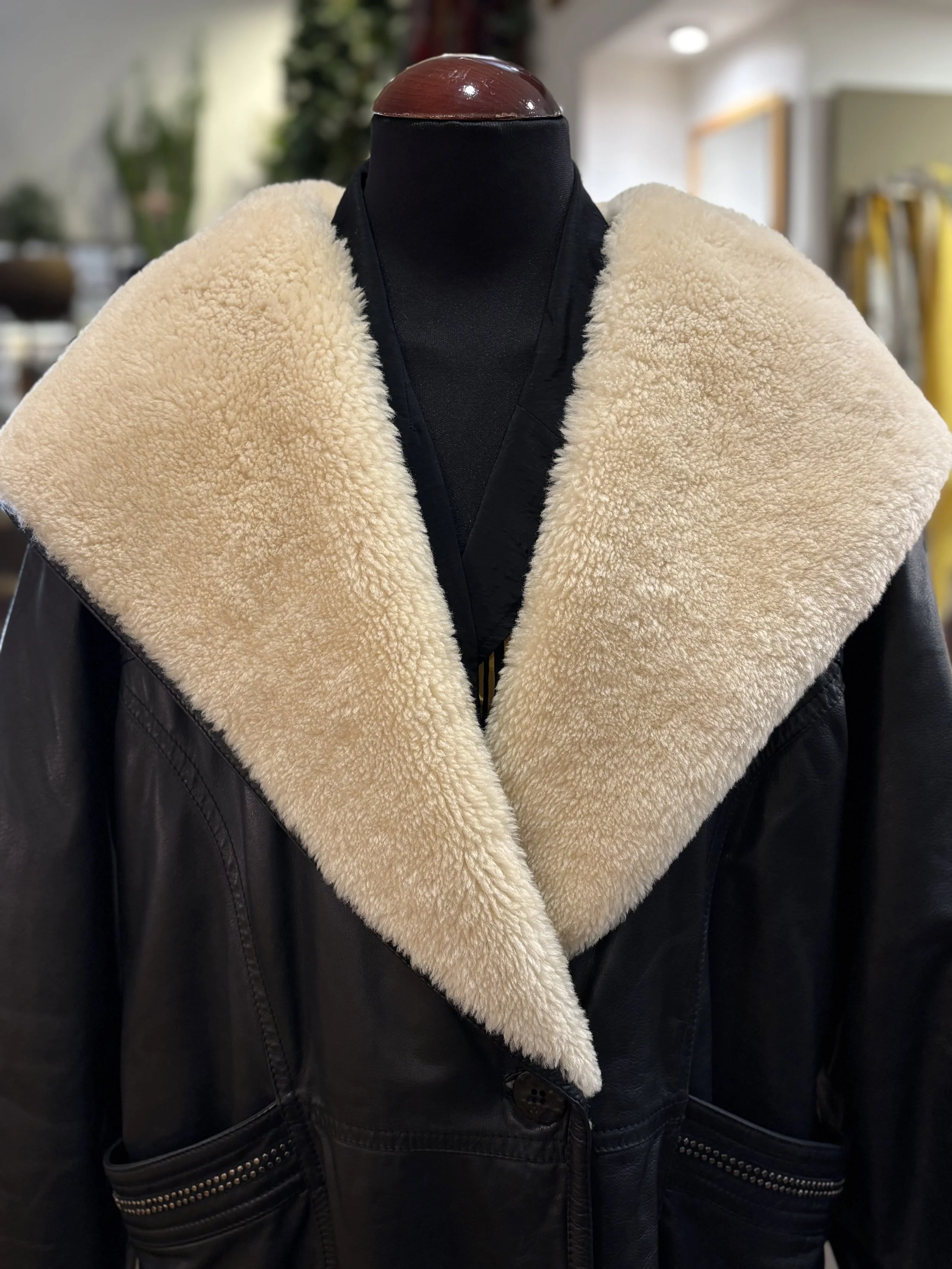 Pelliza vintage de piel vitello de los años 80/90 made in italy