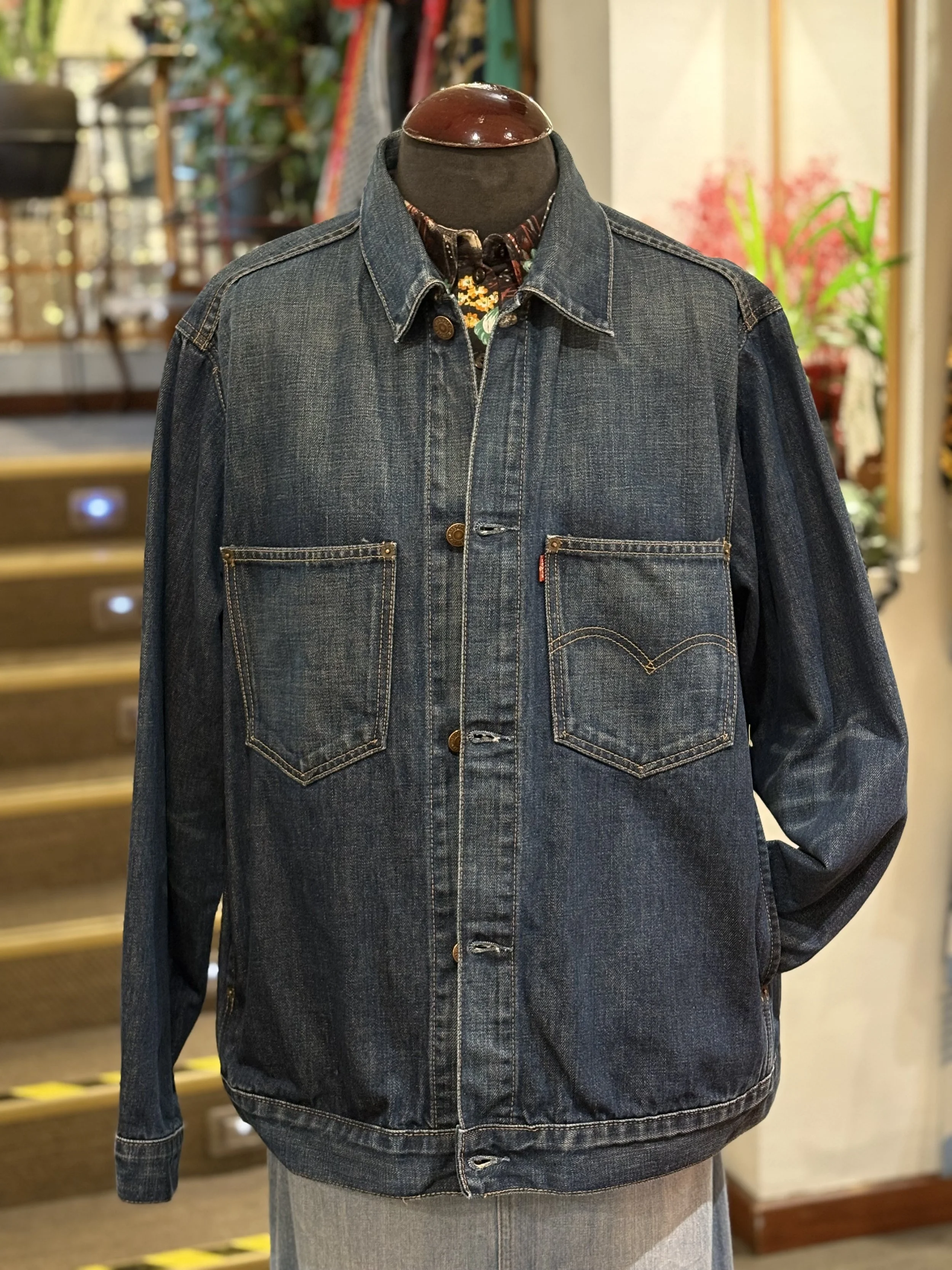 Chaqueta vaquera vintage de Levis Engineer años 90