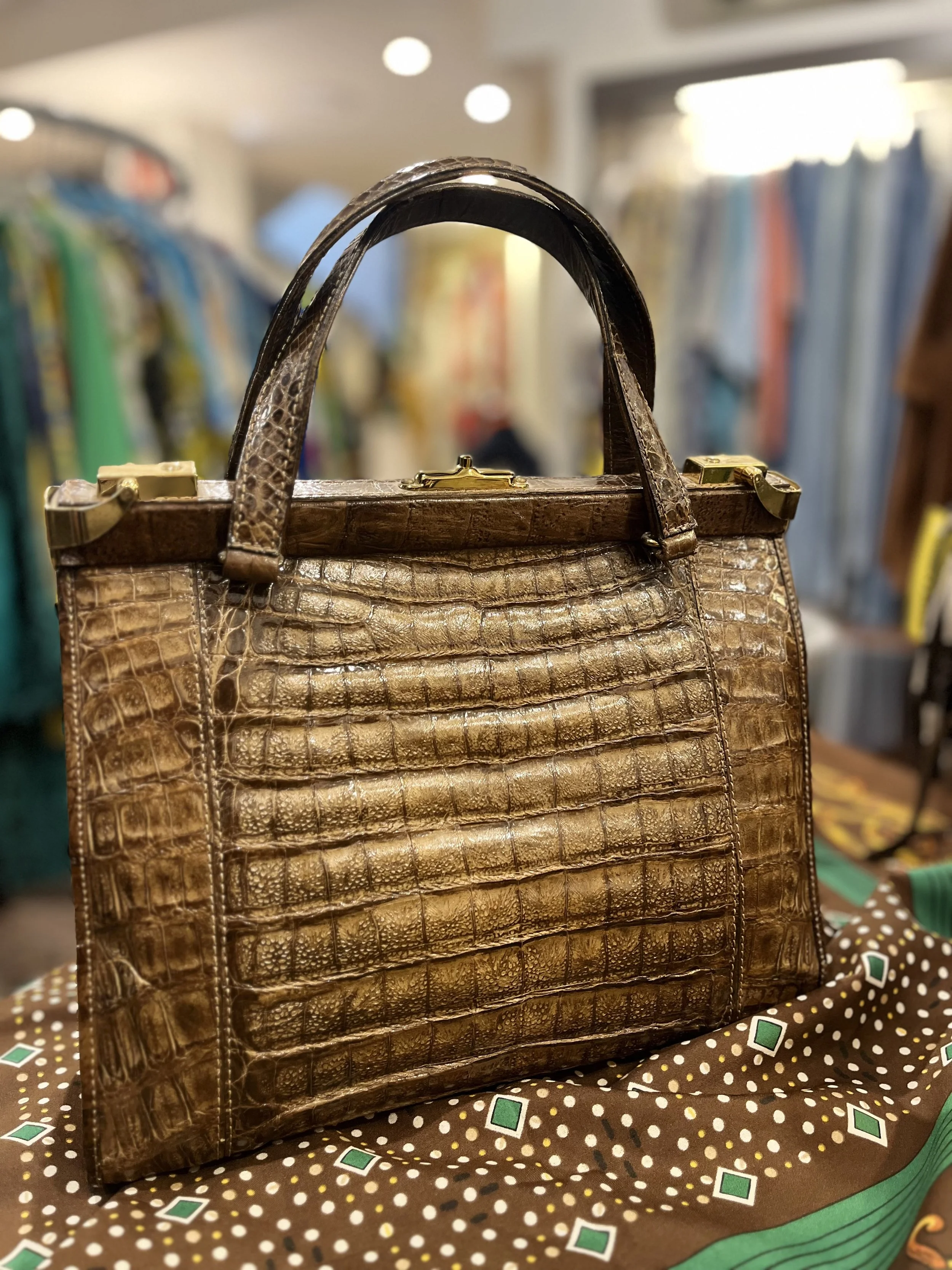 Bolso vintage de piel de caimán años 60