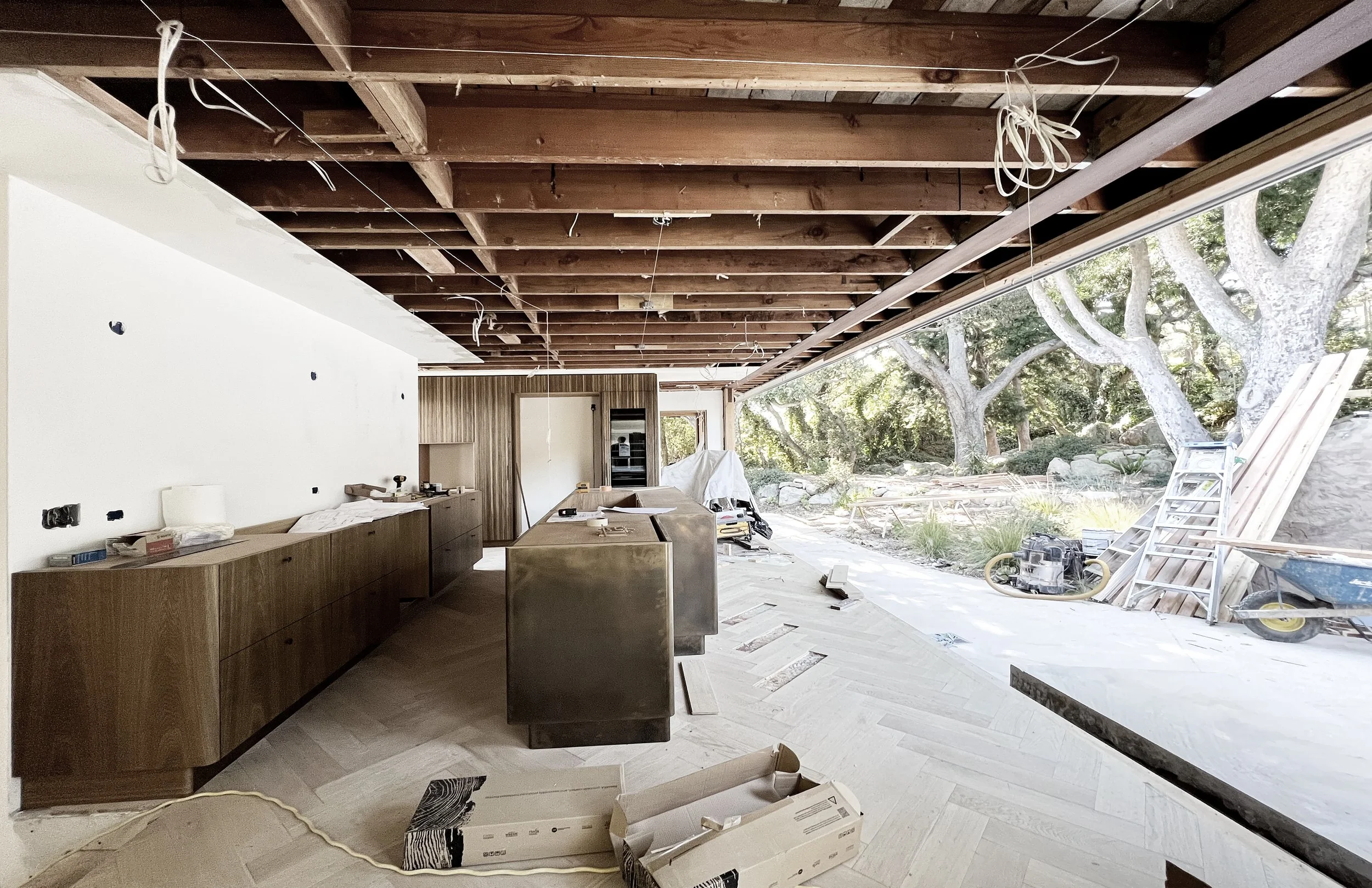 66L CONSTRUCTION 1.jpg