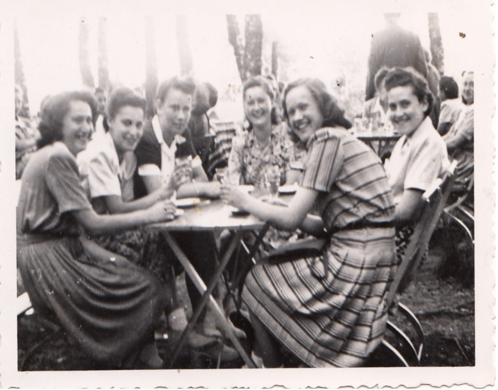 Manci in stripes, Kis Magda to her right, Ruthie in center, Magda 2nd from left.