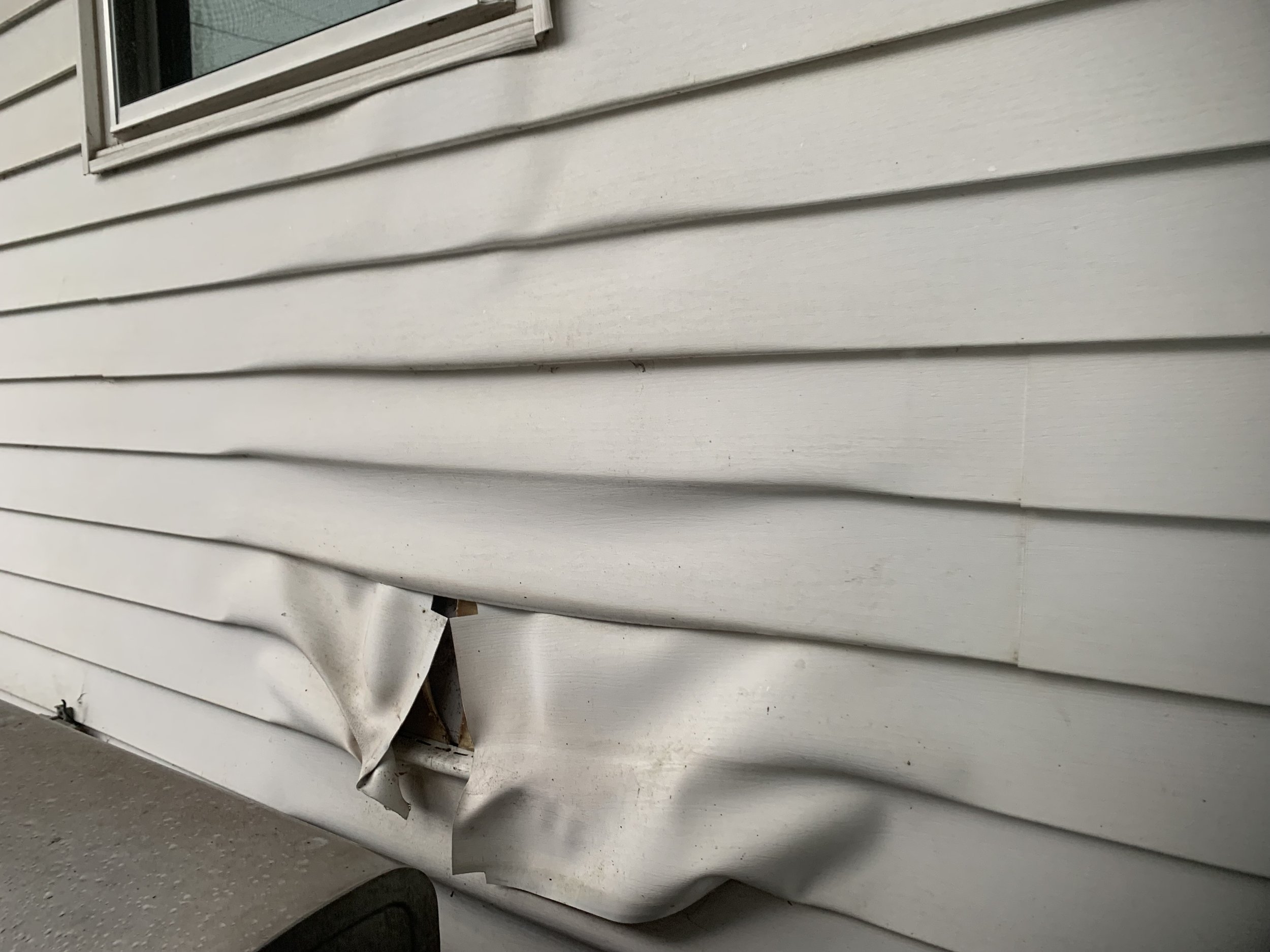 Siding Before.jpg